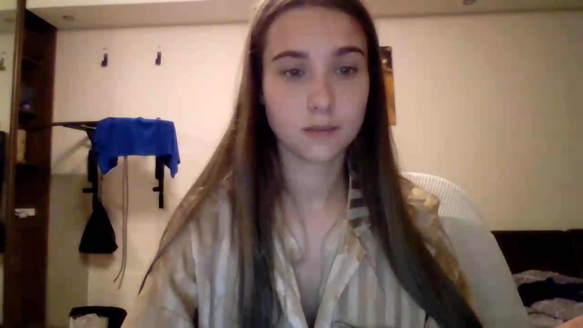 Gallery image thumbnail from ElariaVee's myfreecams stream on, 08/22/2026, 19:47 image 16 of 20