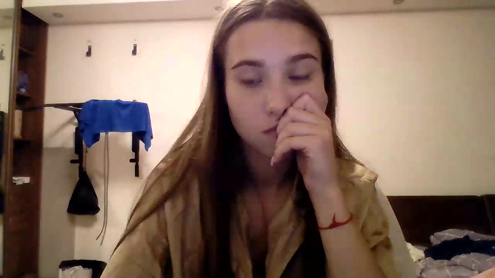 Gallery image thumbnail from ElariaVee's myfreecams stream on, 08/22/2026, 19:47 image 17 of 20
