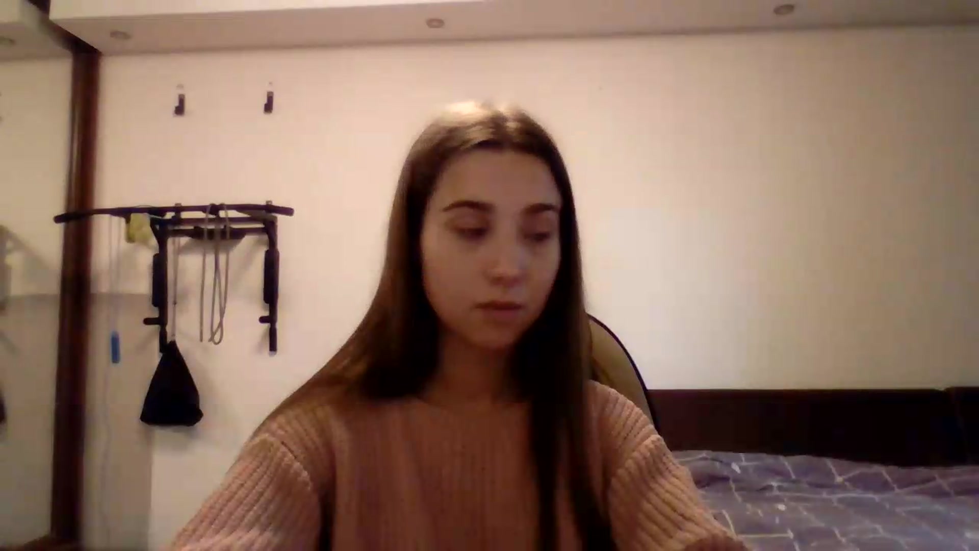 Gallery image thumbnail from ElariaVee's myfreecams stream on, 08/27/2026, 12:55 image 17 of 20