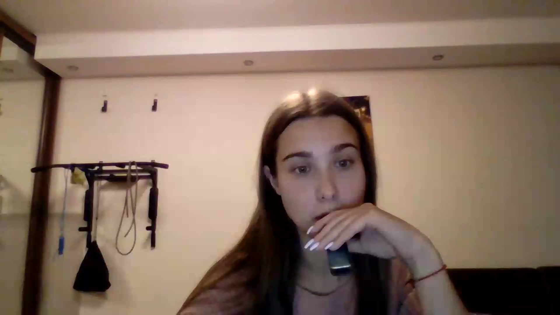 Gallery image thumbnail from ElariaVee's myfreecams stream on, 08/28/2026, 19:29 image 15 of 20