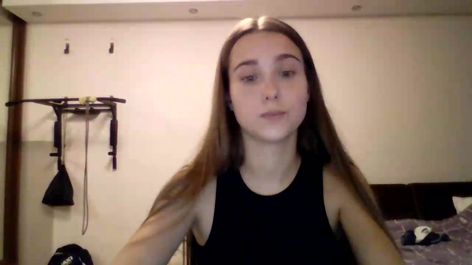 Gallery image thumbnail from ElariaVee's myfreecams stream on, 09/08/2026, 13:47 image 5 of 20