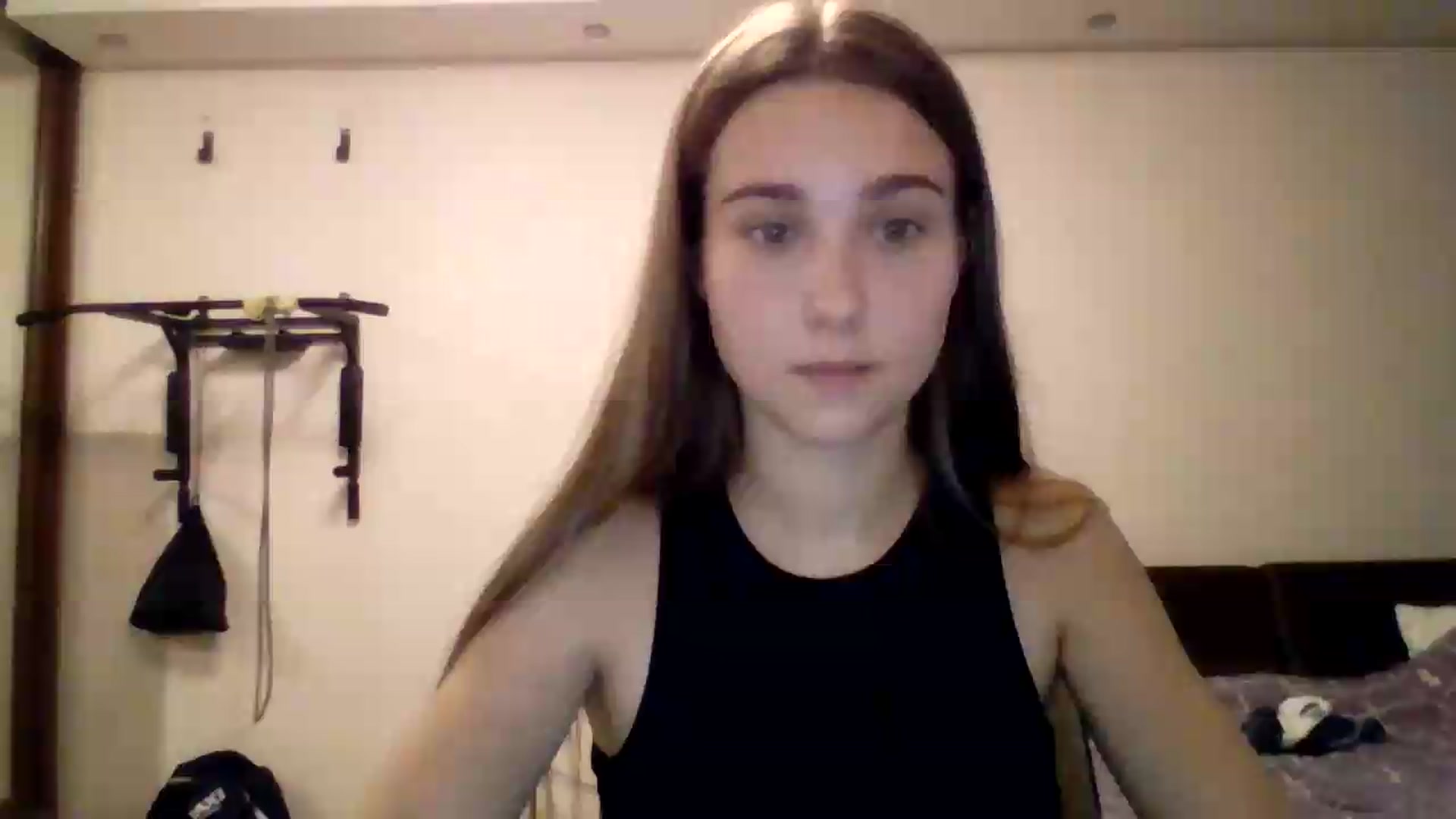 Gallery image thumbnail from ElariaVee's myfreecams stream on, 09/08/2026, 13:47 image 11 of 20