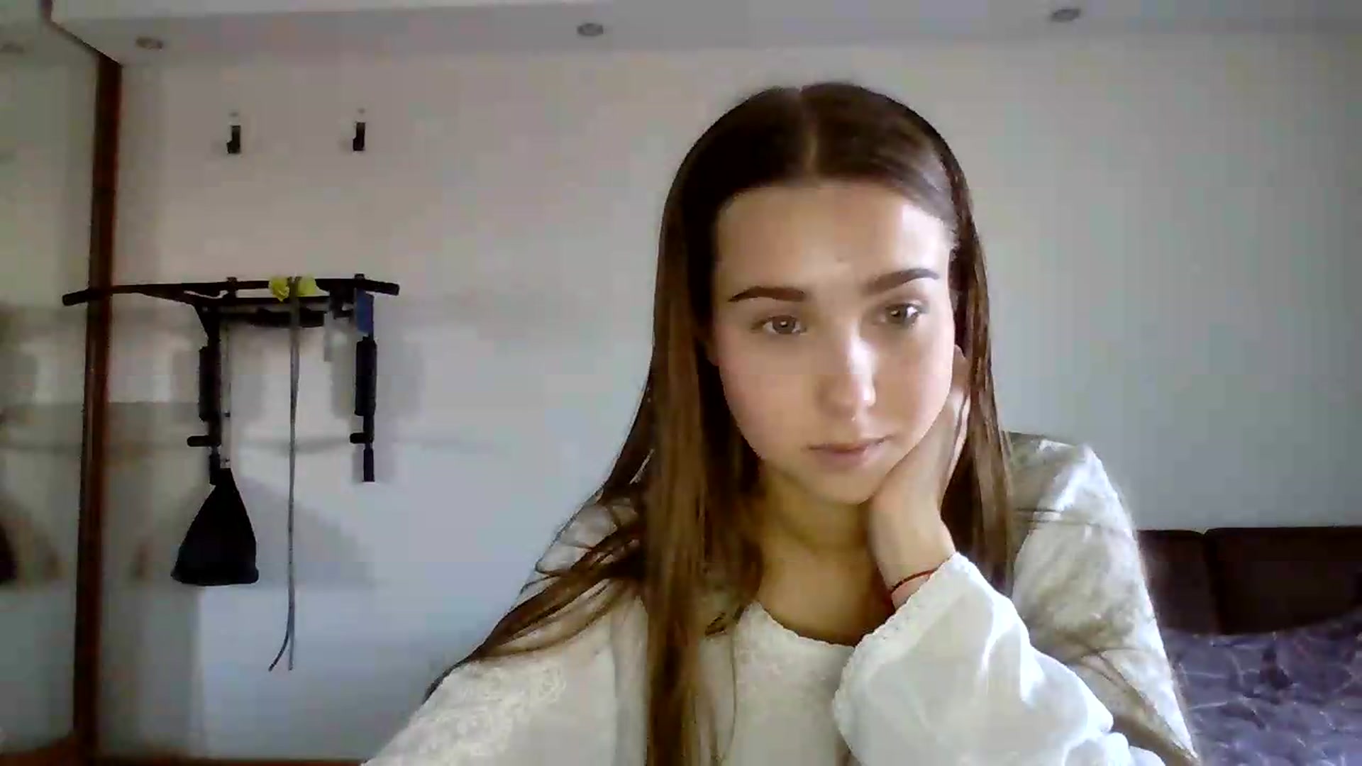 Gallery image thumbnail from ElariaVee's myfreecams stream on, 09/10/2026, 12:02 image 11 of 20