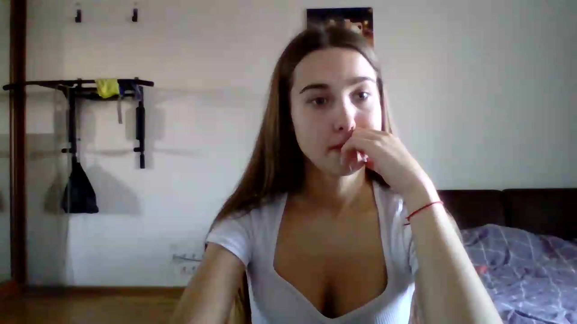 Gallery image thumbnail from ElariaVee's myfreecams stream on, 09/12/2026, 14:34 image 6 of 20