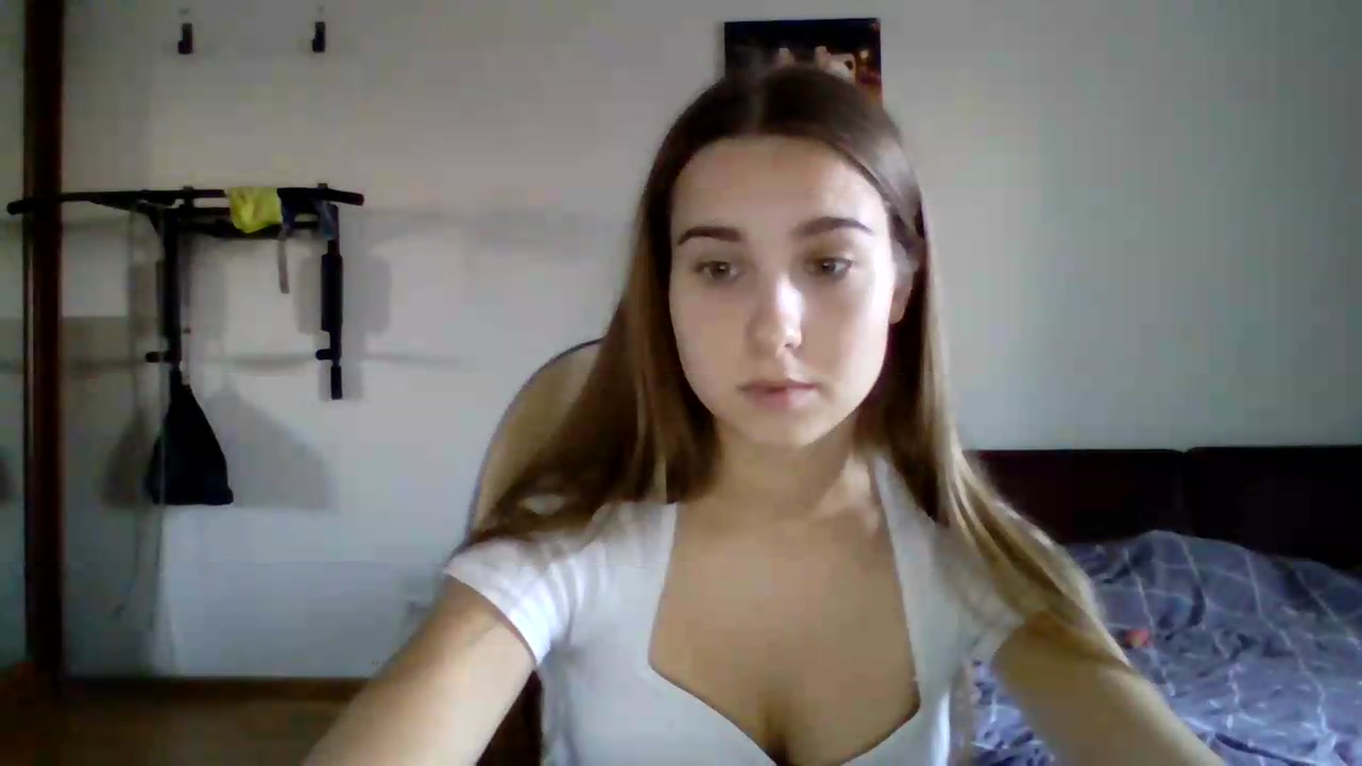 Gallery image thumbnail from ElariaVee's myfreecams stream on, 09/12/2026, 14:34 image 17 of 20