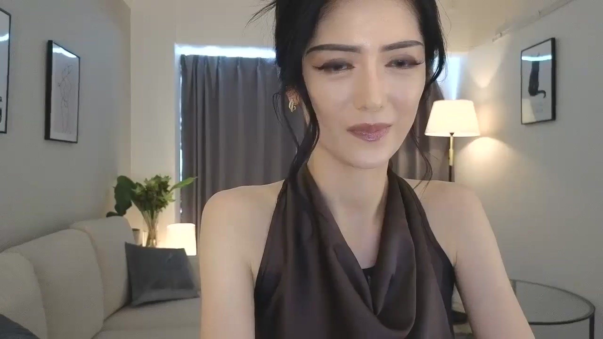 Gallery image thumbnail from Eleah's myfreecams stream on, 09/12/2024, 24:01 image 16 of 20