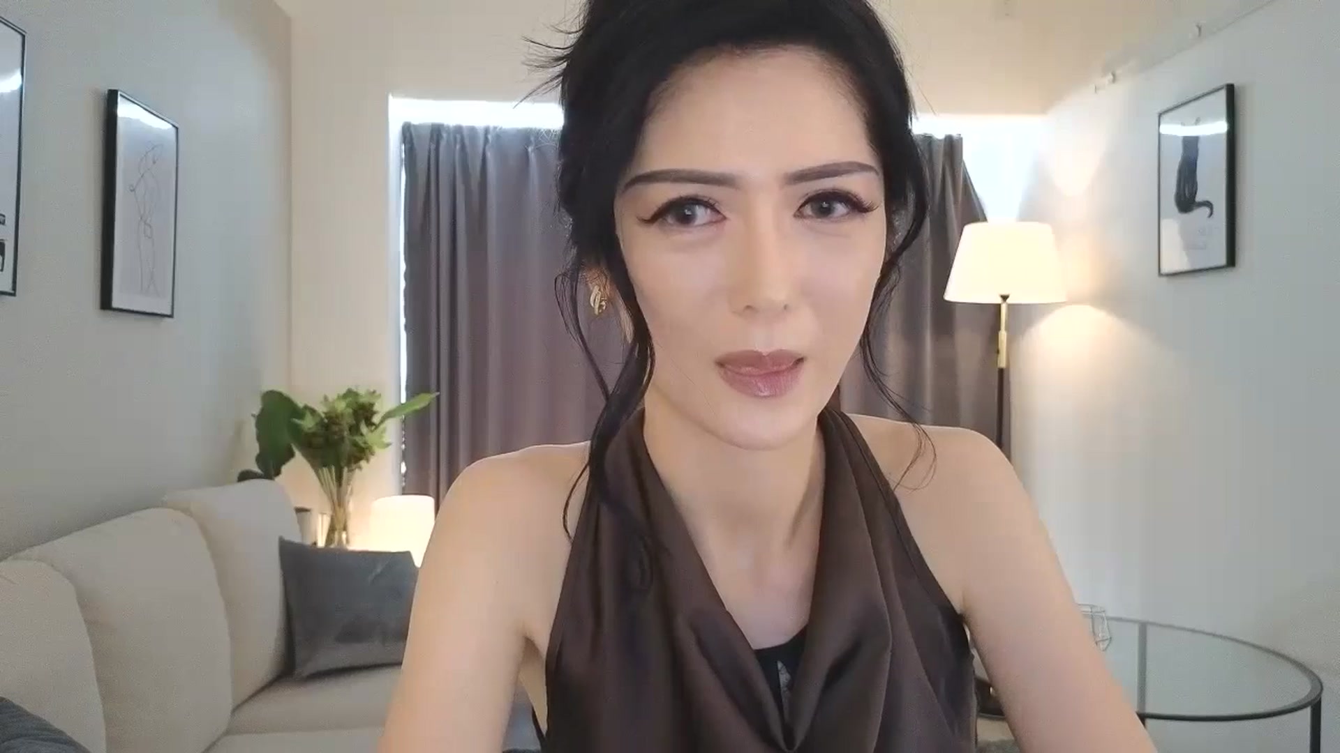 Gallery image thumbnail from Eleah's myfreecams stream on, 09/12/2024, 24:01 image 4 of 20