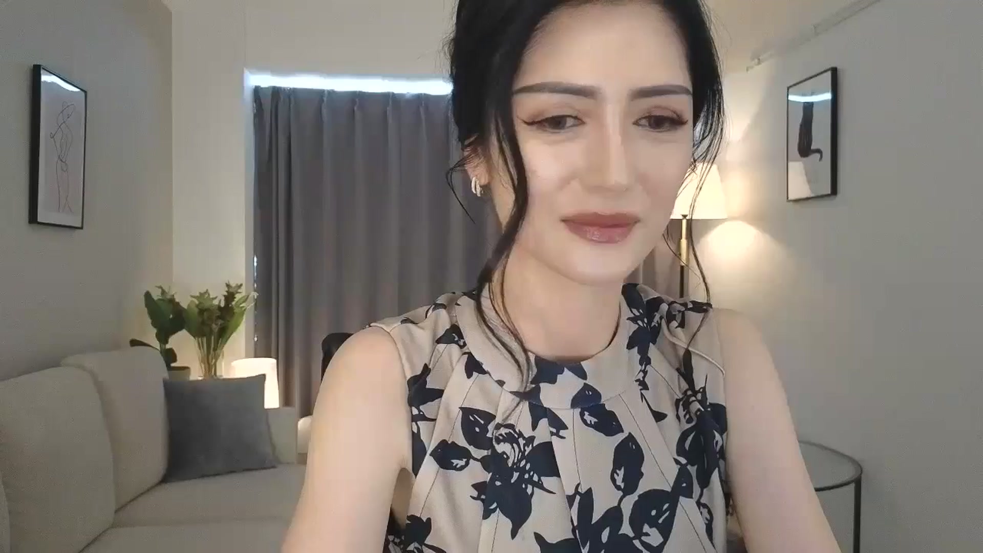 Gallery image thumbnail from Eleah's myfreecams stream on, 09/19/2024, 06:22 image 5 of 20