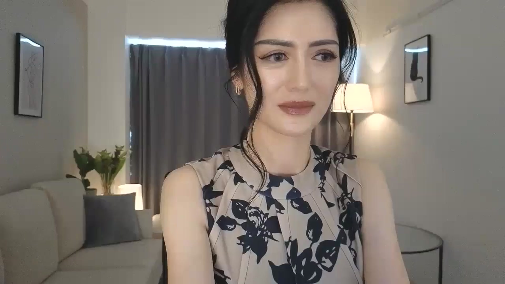 Gallery image thumbnail from Eleah's myfreecams stream on, 09/19/2024, 06:22 image 8 of 20