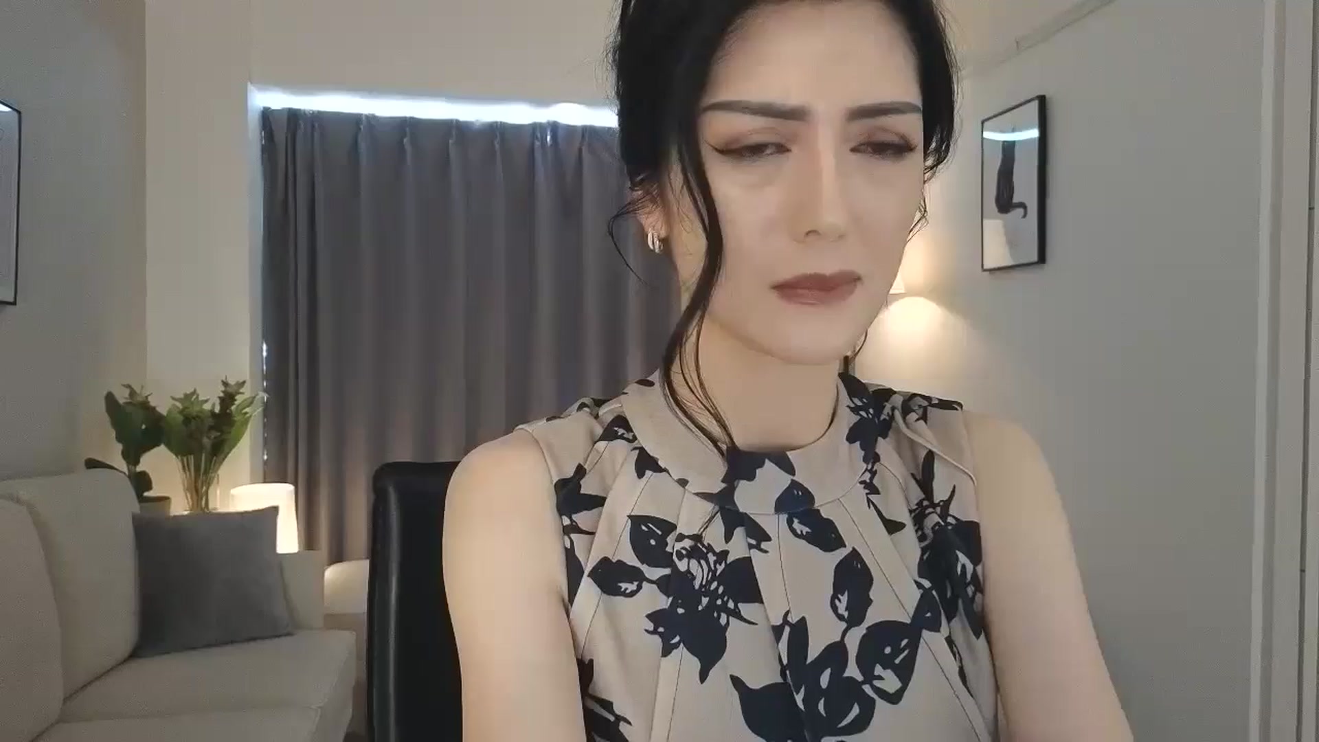 Gallery image thumbnail from Eleah's myfreecams stream on, 09/19/2024, 06:22 image 2 of 20