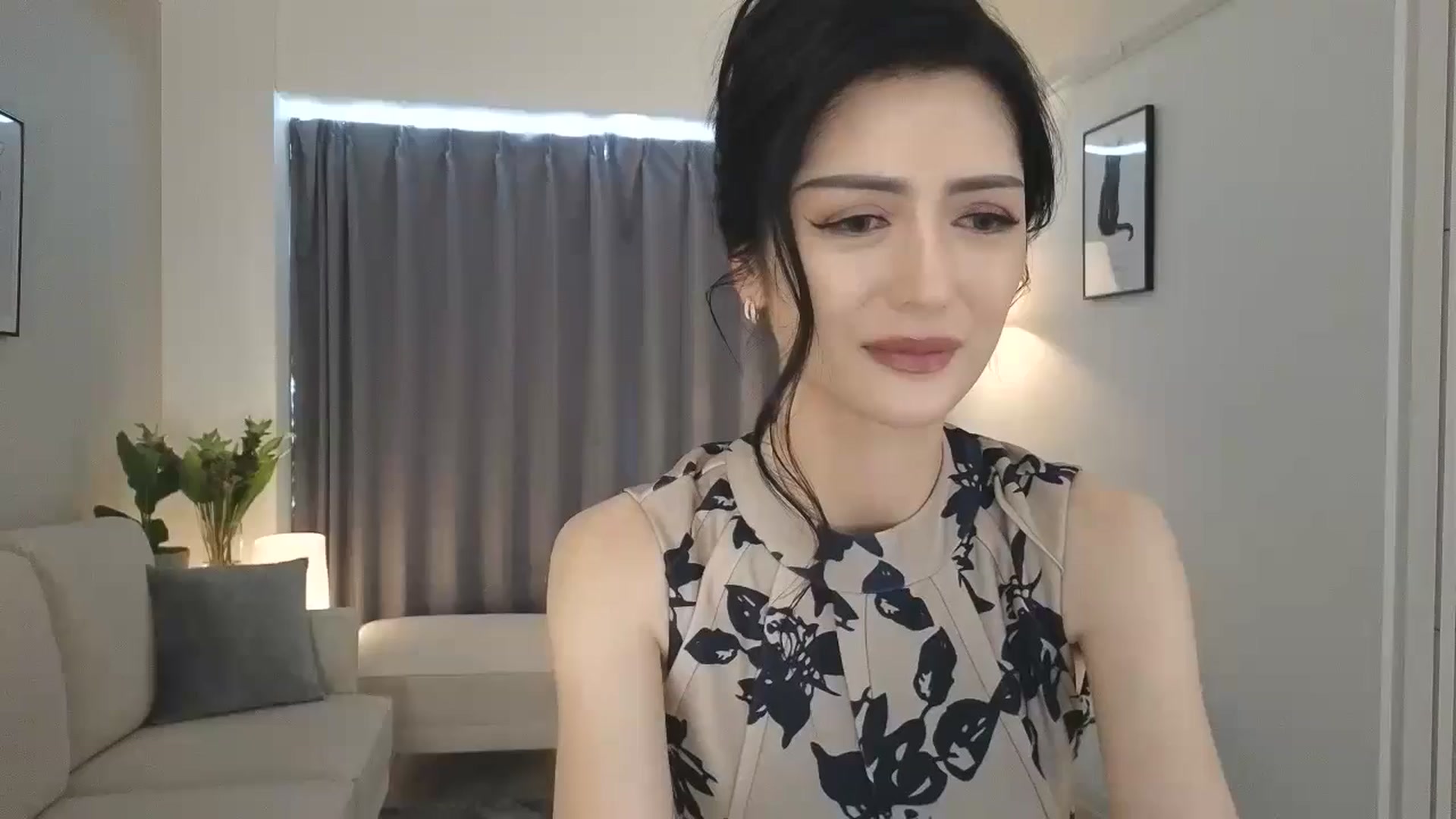 Gallery image thumbnail from Eleah's myfreecams stream on, 09/19/2024, 06:22 image 1 of 20