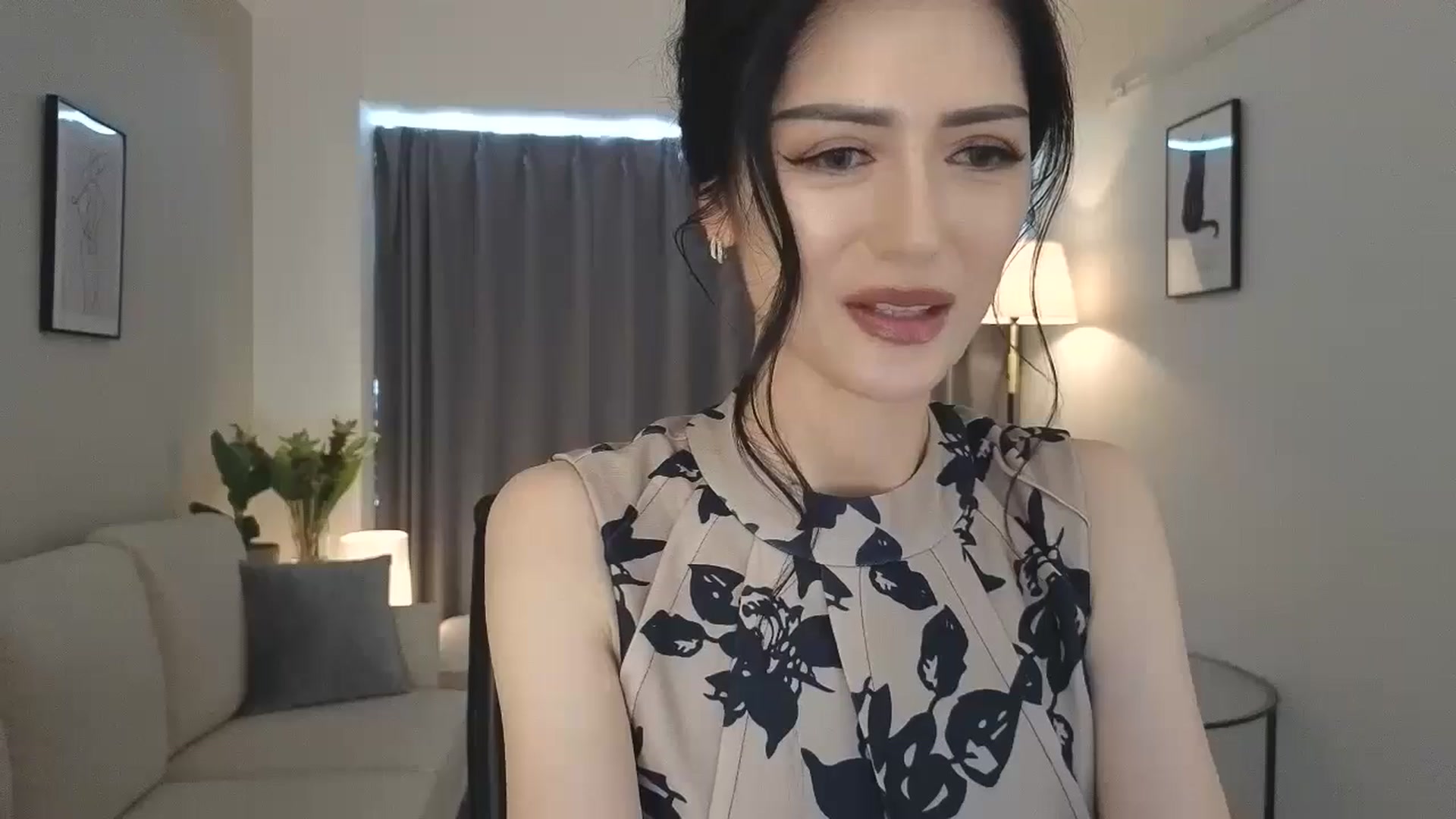 Gallery image thumbnail from Eleah's myfreecams stream on, 09/19/2024, 06:22 image 6 of 20