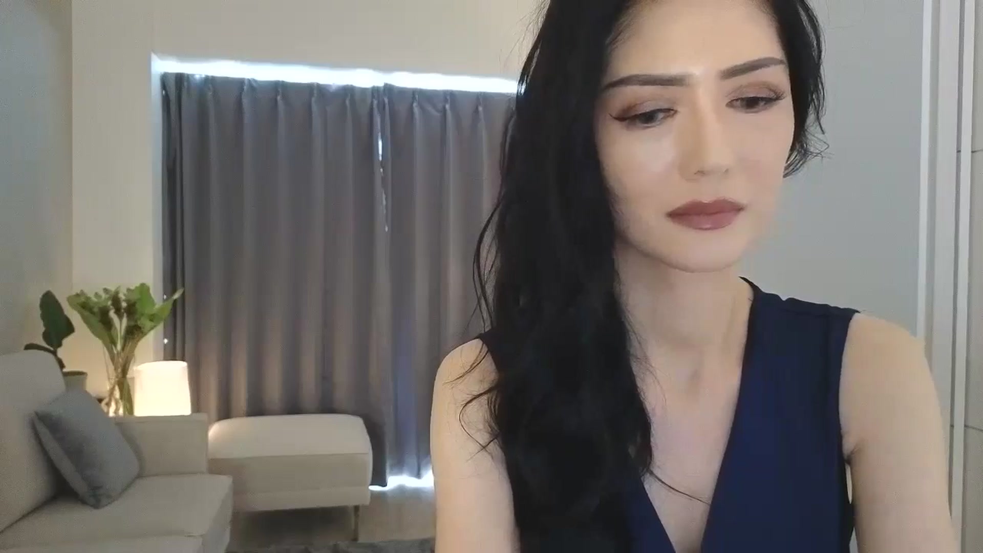 Gallery image thumbnail from Eleah's myfreecams stream on, 09/21/2024, 01:04 image 7 of 20