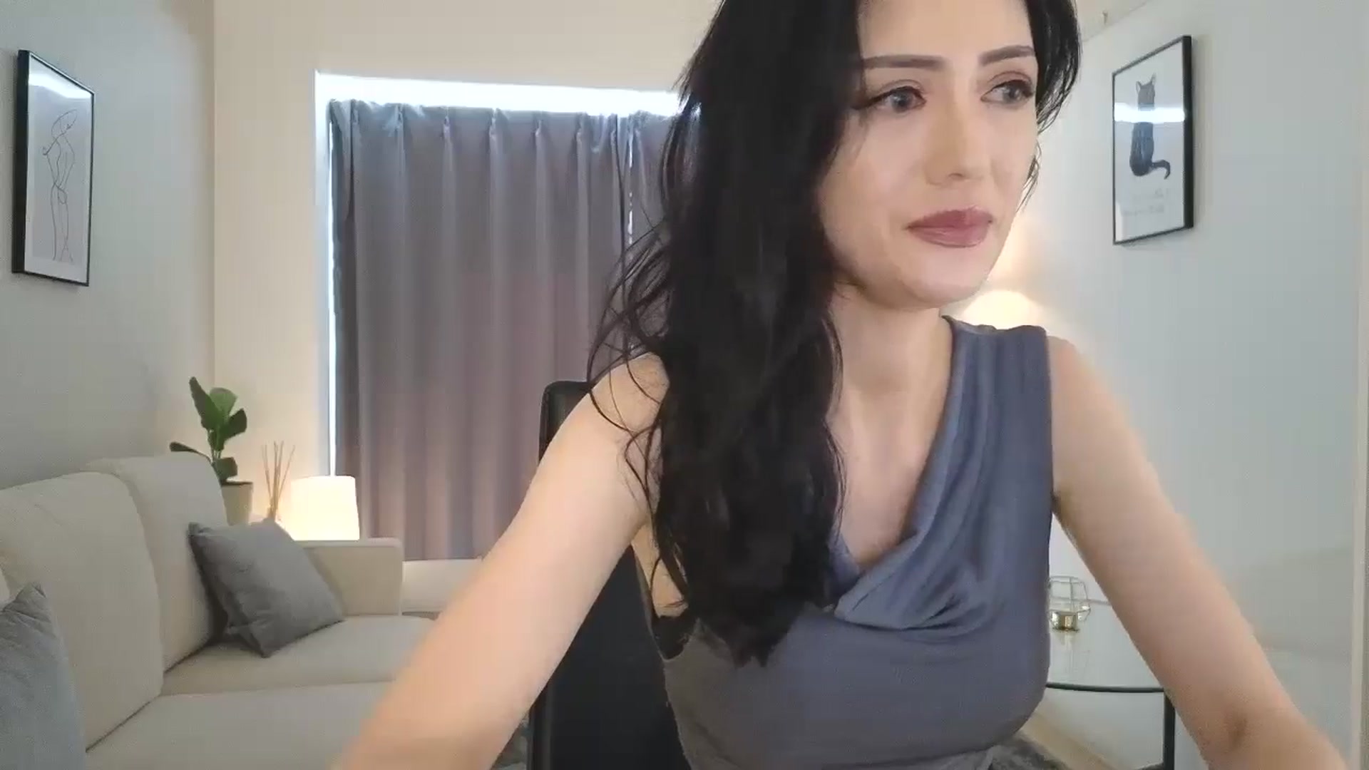 Gallery image thumbnail from Eleah's myfreecams stream on, 09/26/2024, 24:54 image 7 of 20