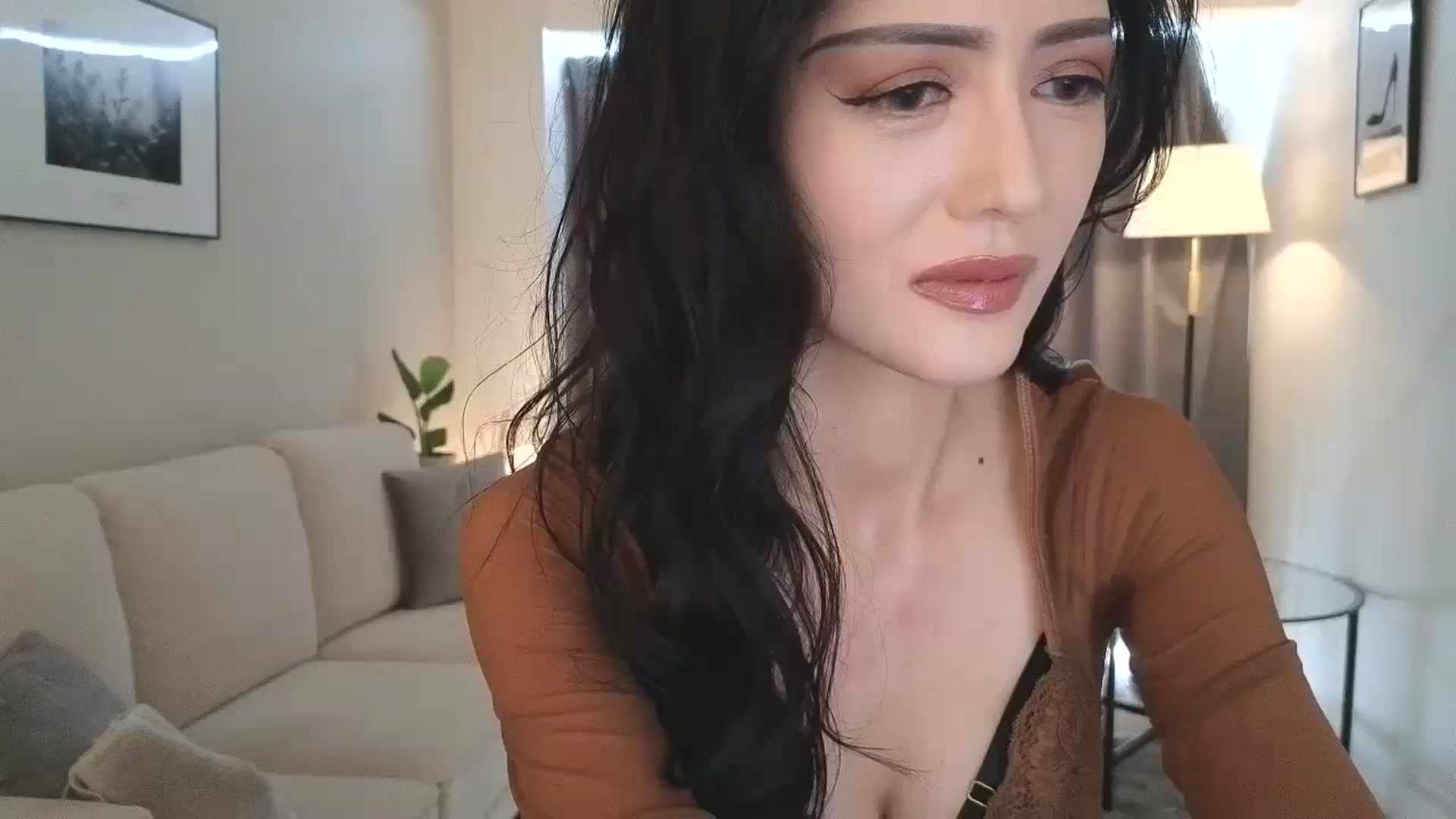 Gallery image thumbnail from Eleah's myfreecams stream on, 10/10/2024, 01:00 image 5 of 20