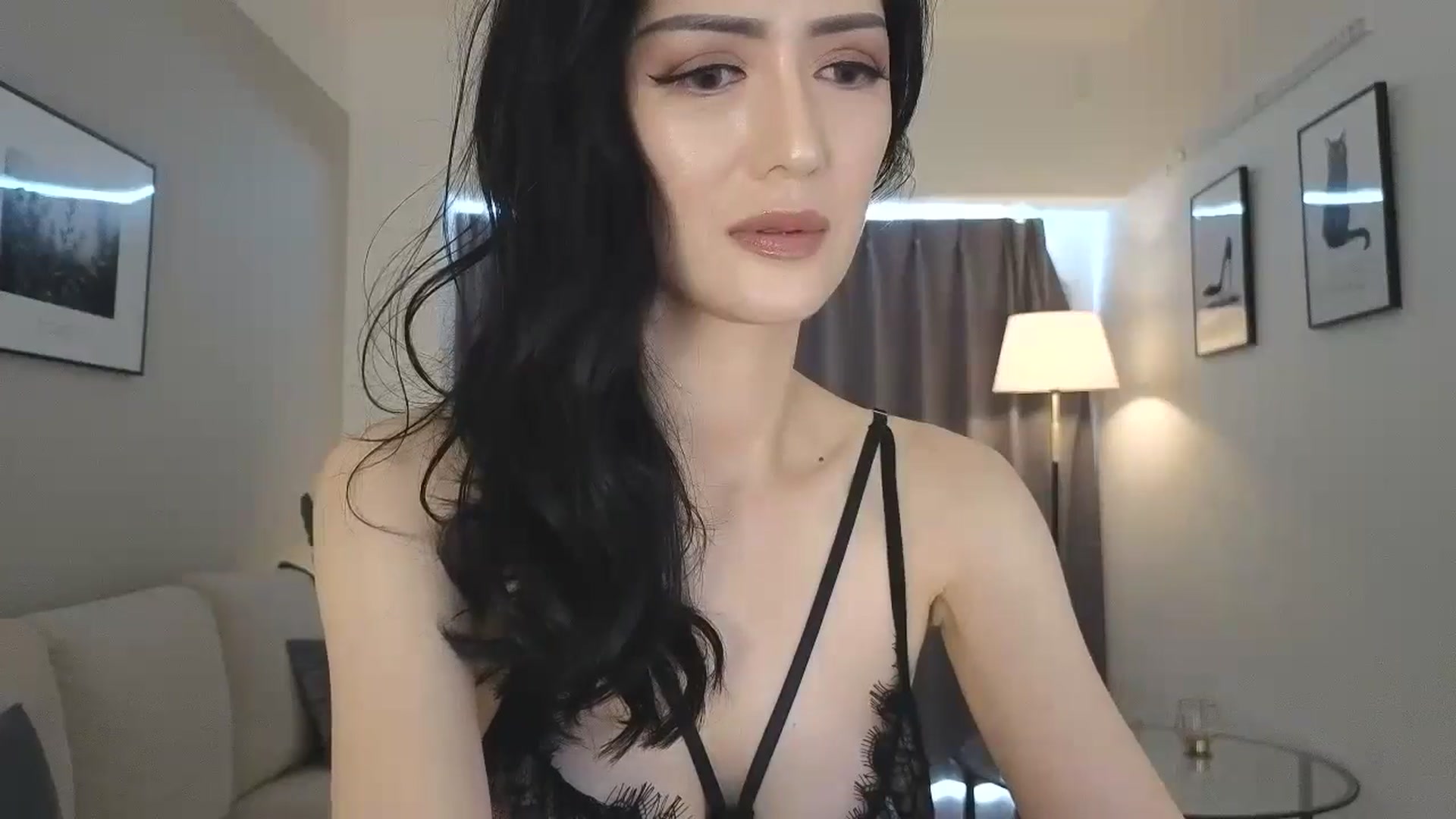 Gallery image thumbnail from Eleah's myfreecams stream on, 10/17/2024, 02:37 image 12 of 20