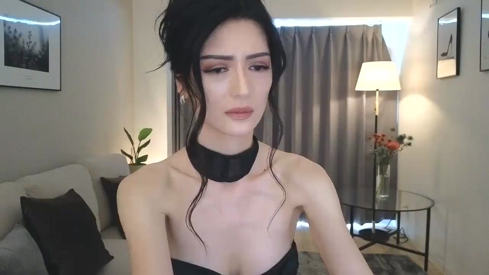 Gallery image thumbnail from Eleah's myfreecams stream on, 11/23/2024, 03:56 image 11 of 20