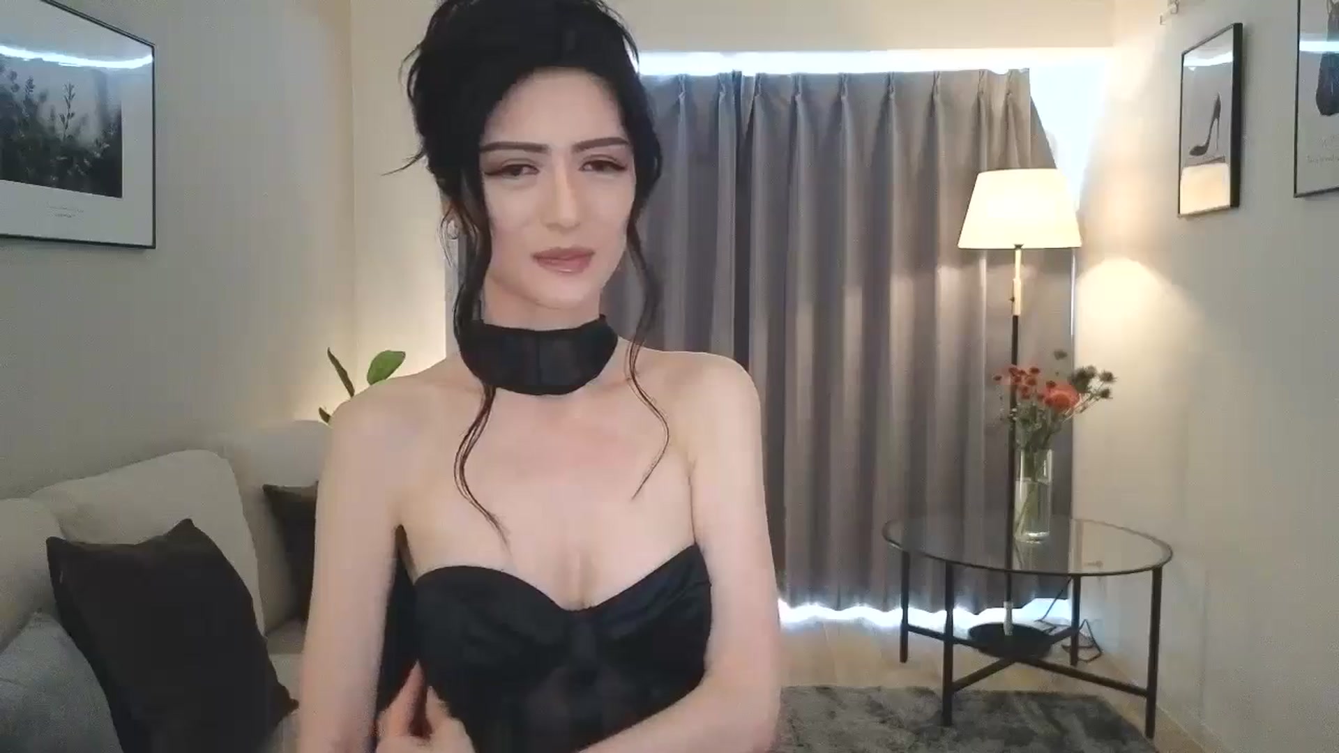 Gallery image thumbnail from Eleah's myfreecams stream on, 11/23/2024, 03:56 image 18 of 20