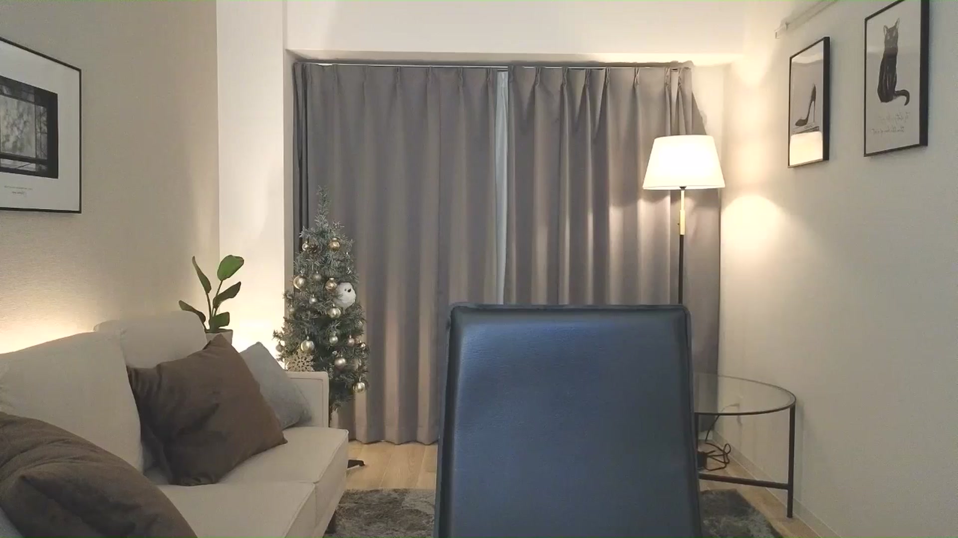 Gallery image thumbnail from Eleah's myfreecams stream on, 12/29/2024, 10:31 image 13 of 20
