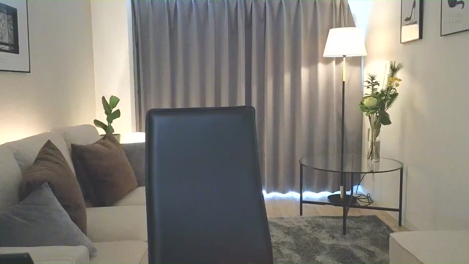Gallery image thumbnail from Eleah's myfreecams stream on, 01/05/2025, 06:16 image 15 of 20
