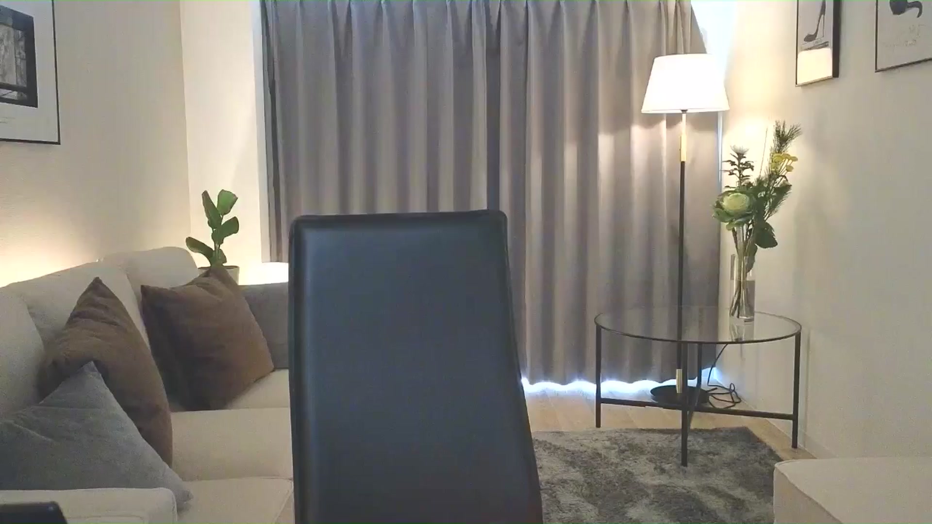 Gallery image thumbnail from Eleah's myfreecams stream on, 01/05/2025, 06:16 image 17 of 20