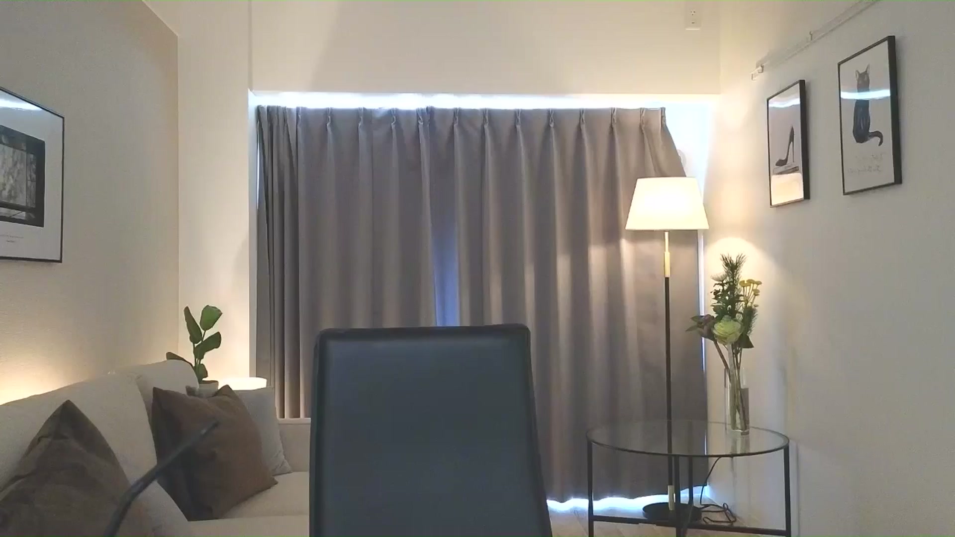 Gallery image thumbnail from Eleah's myfreecams stream on, 01/09/2025, 06:30 image 20 of 20