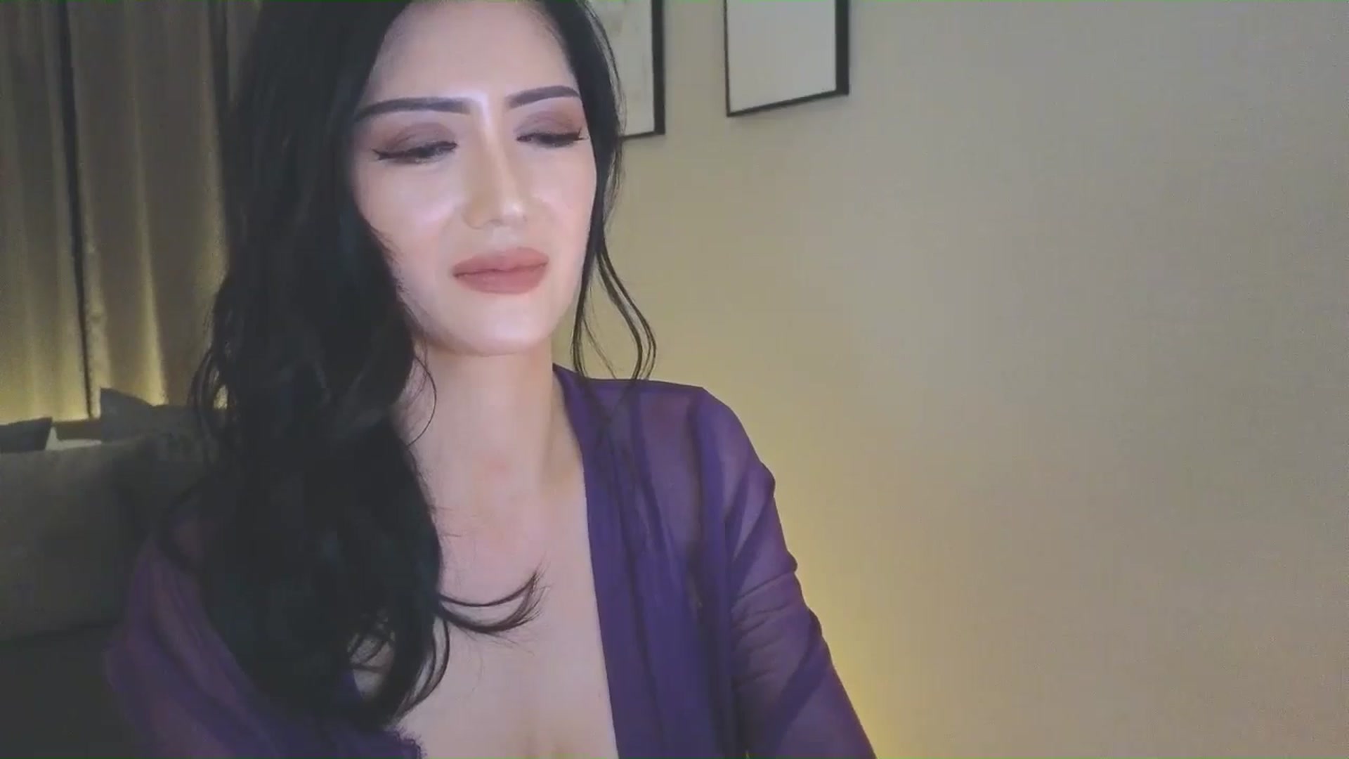 Gallery image thumbnail from Eleah's myfreecams stream on, 03/13/2025, 08:43 image 6 of 20