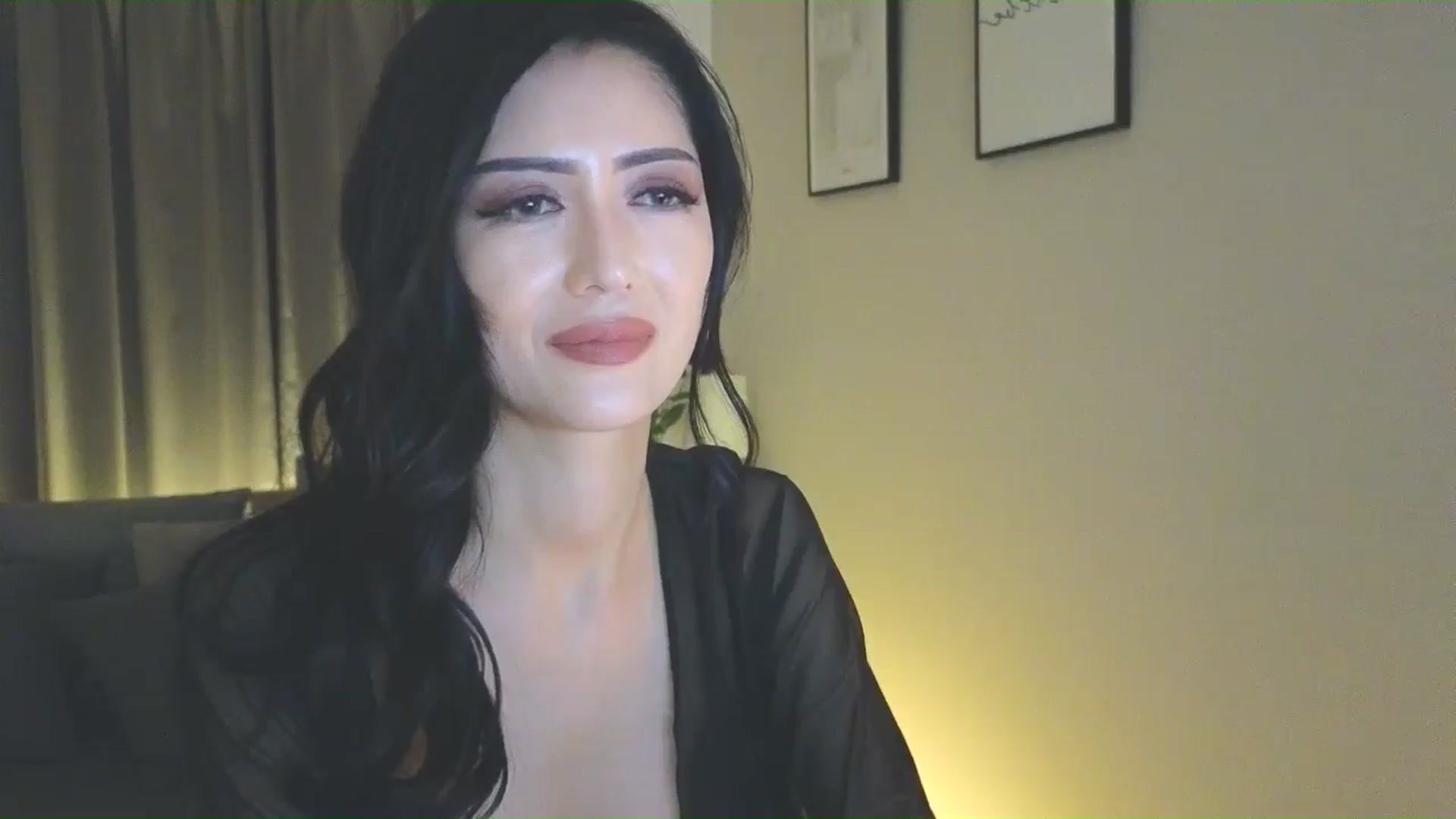Gallery image thumbnail from Eleah's myfreecams stream on, 03/13/2025, 10:08 image 18 of 20