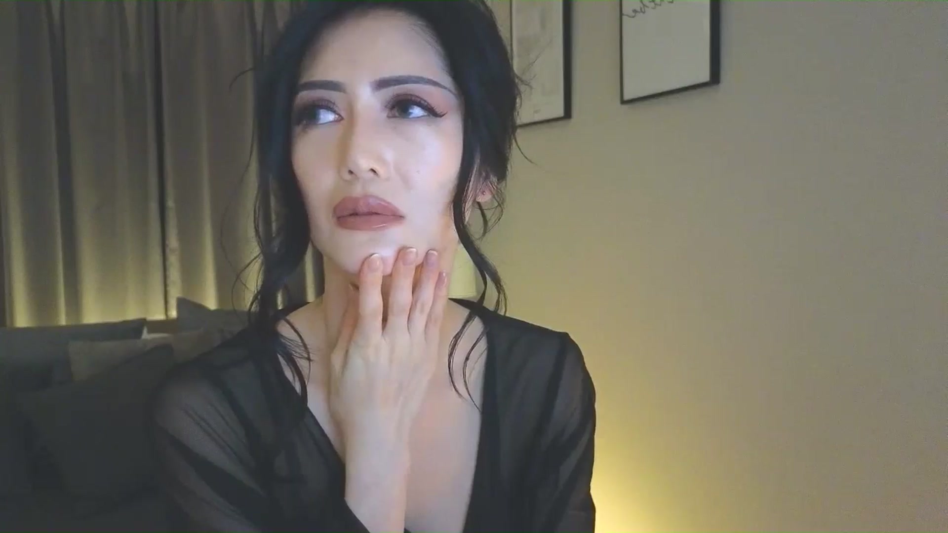 Gallery image thumbnail from Eleah's myfreecams stream on, 03/13/2025, 10:56 image 11 of 20