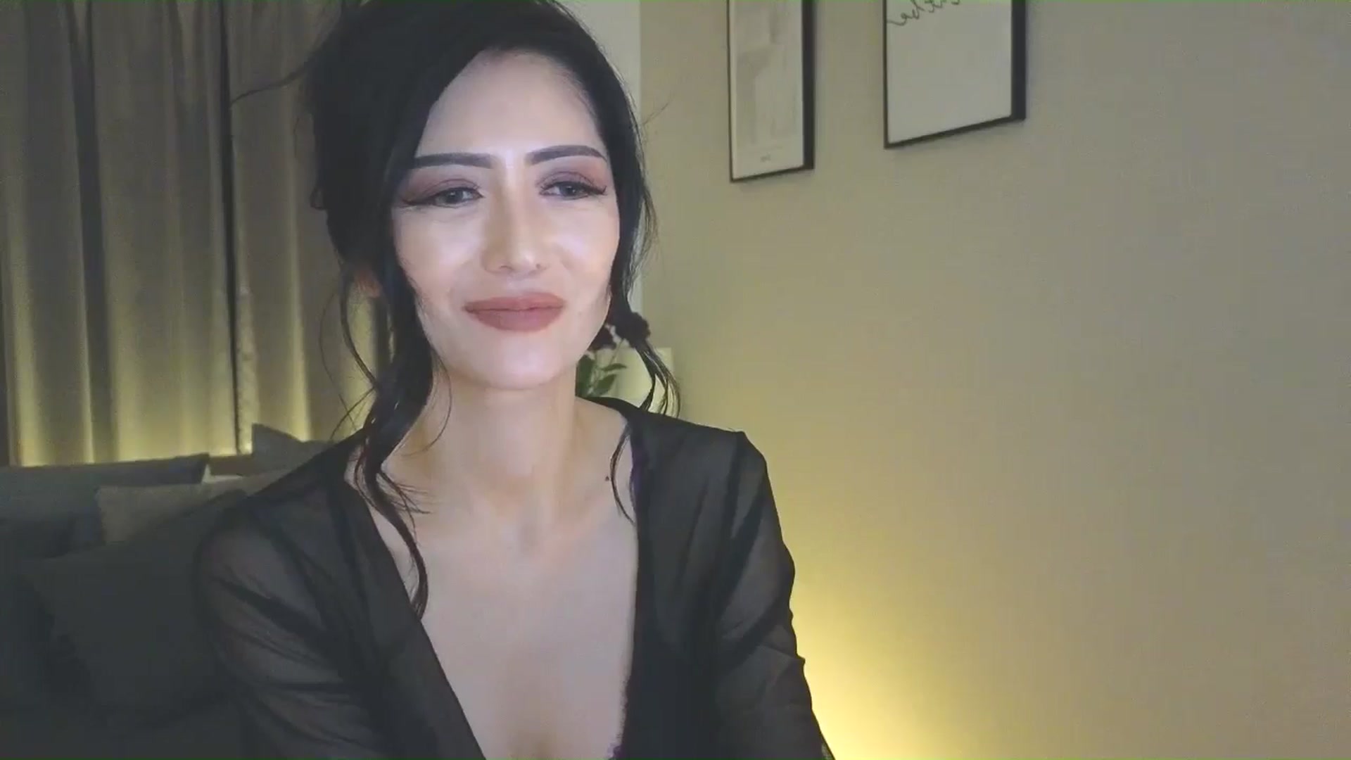 Gallery image thumbnail from Eleah's myfreecams stream on, 03/13/2025, 10:56 image 12 of 20