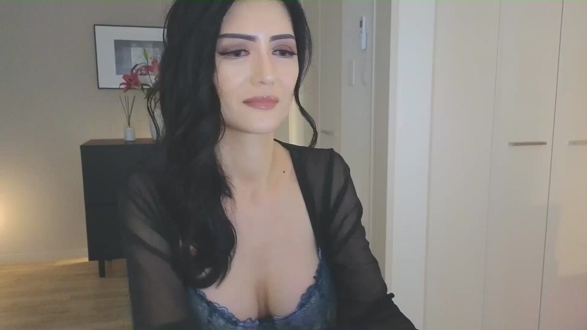 Gallery image thumbnail from Eleah's myfreecams stream on, 03/30/2025, 06:13 image 5 of 20