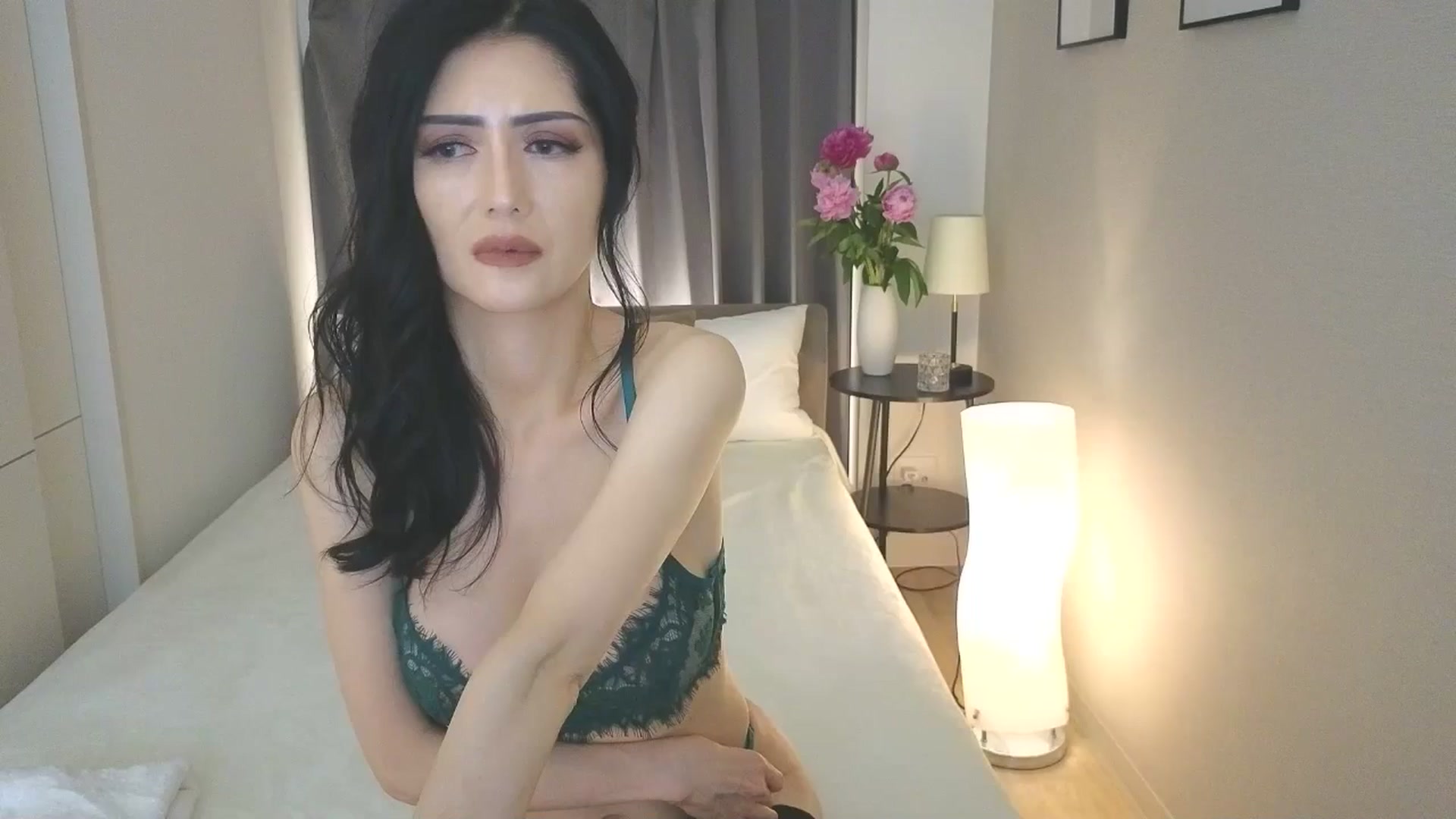 Gallery image thumbnail from Eleah's myfreecams stream on, 04/17/2025, 11:11 image 8 of 20