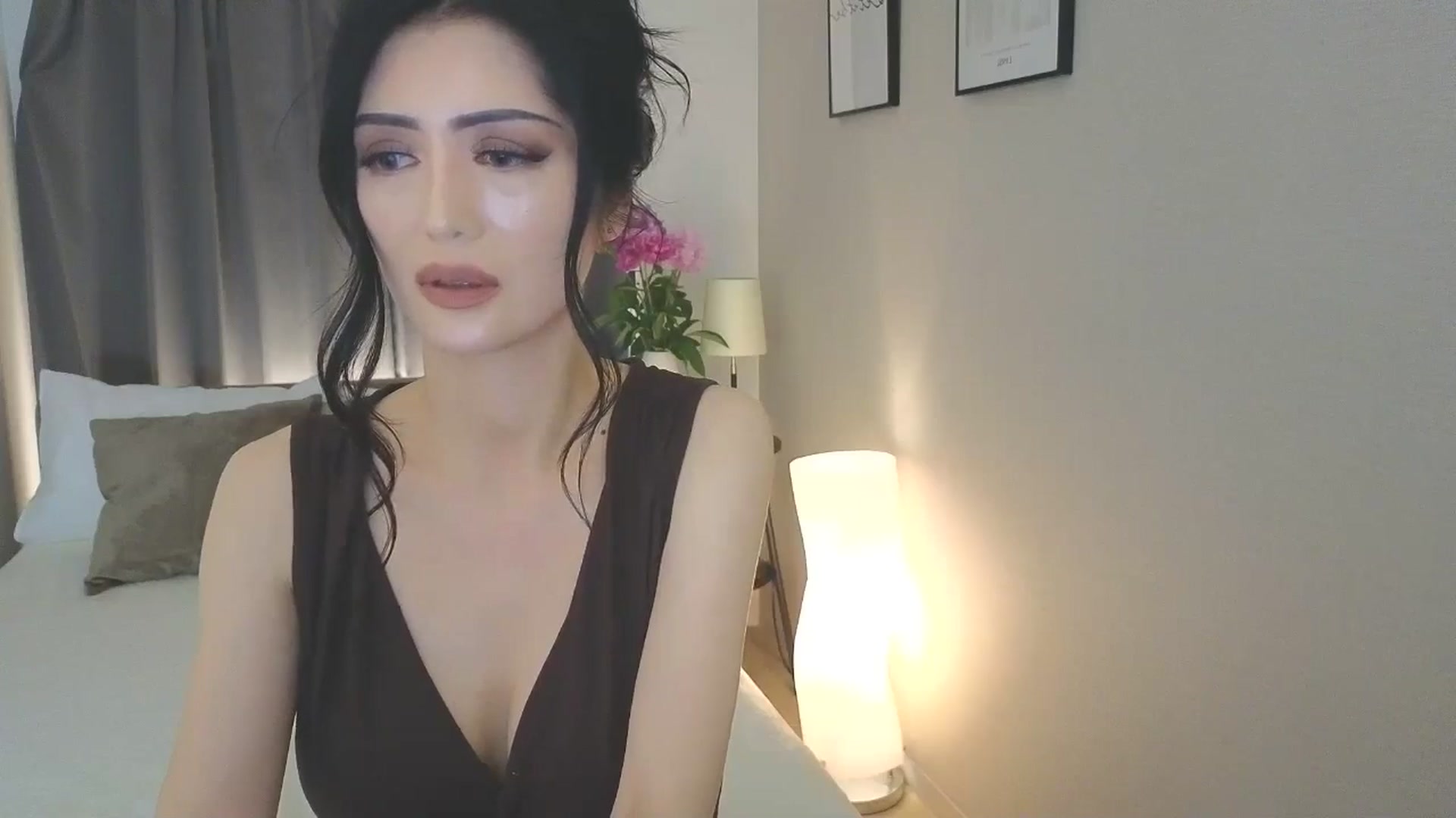 Gallery image thumbnail from Eleah's myfreecams stream on, 04/20/2025, 04:02 image 19 of 20