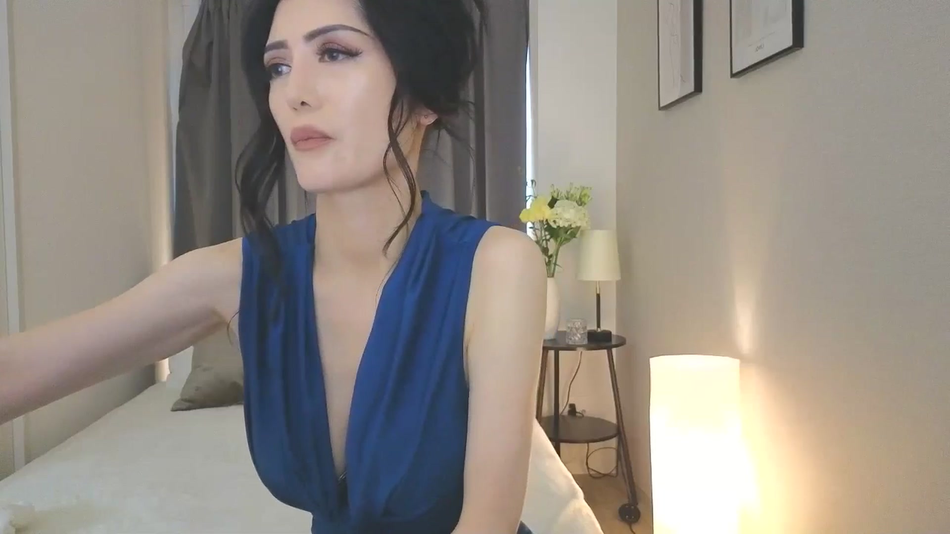 Gallery image thumbnail from Eleah's myfreecams stream on, 04/24/2025, 07:18 image 19 of 20
