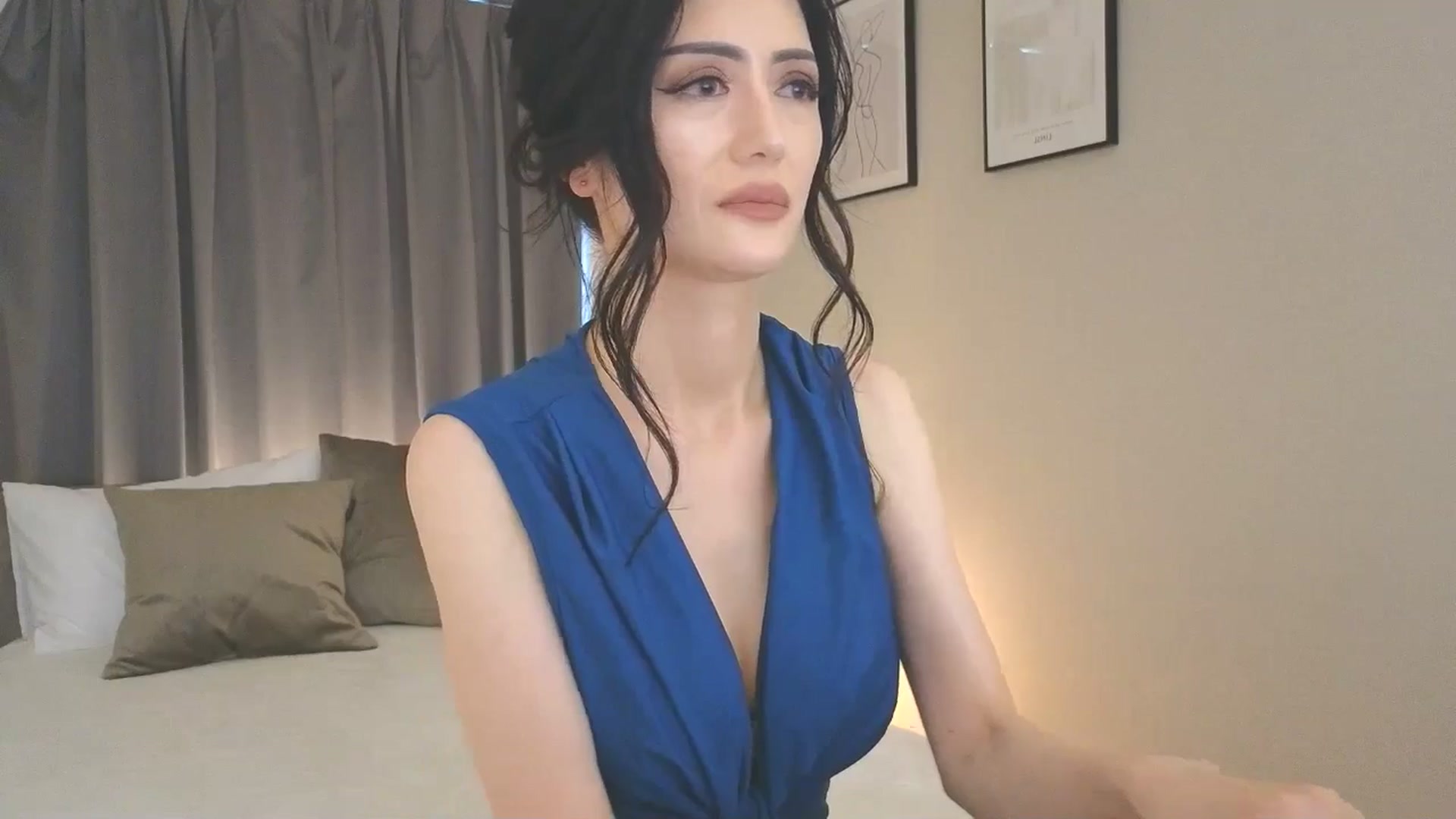 Gallery image thumbnail from Eleah's myfreecams stream on, 04/24/2025, 10:00 image 11 of 20