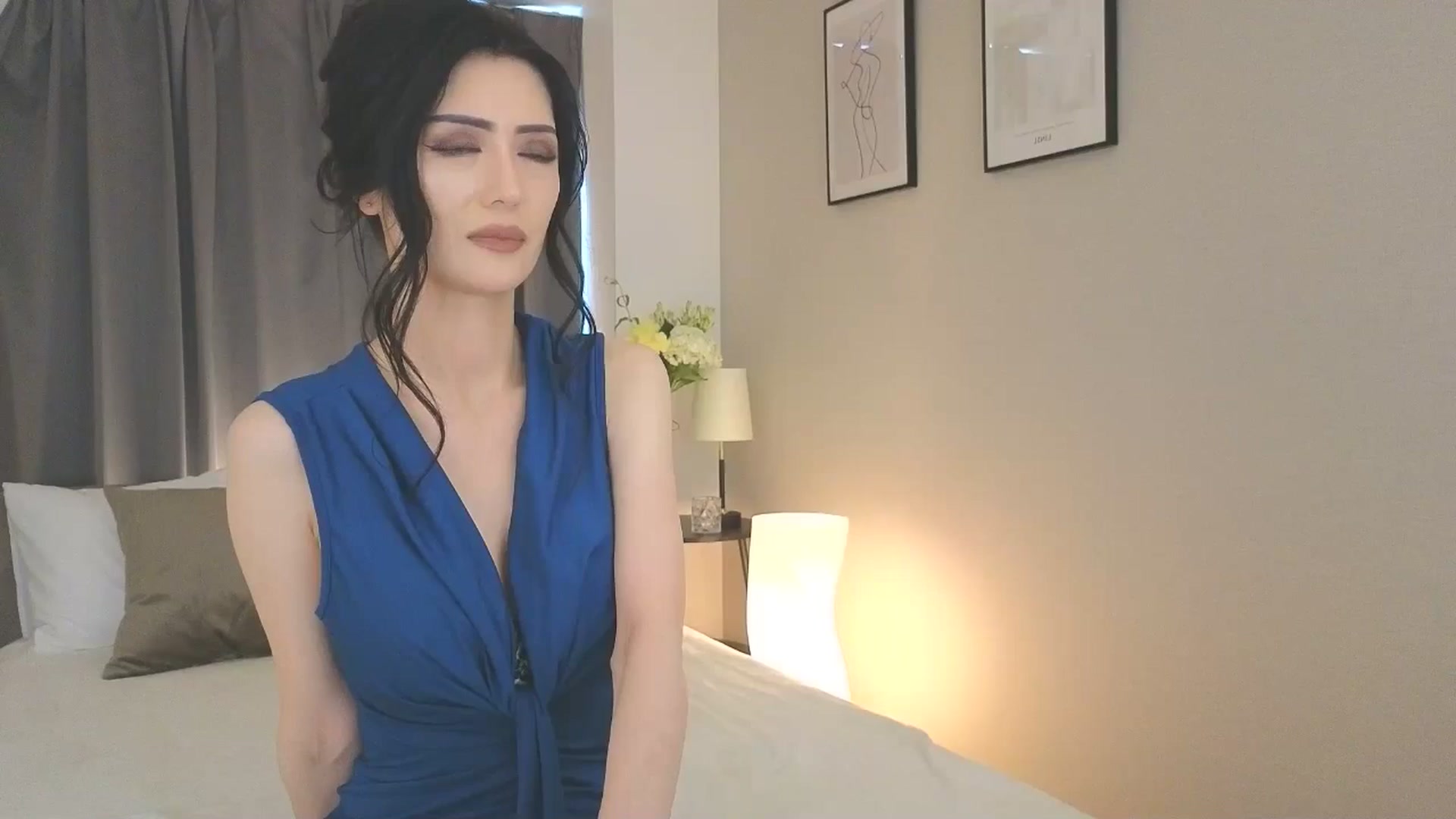 Gallery image thumbnail from Eleah's myfreecams stream on, 04/24/2025, 10:00 image 1 of 20