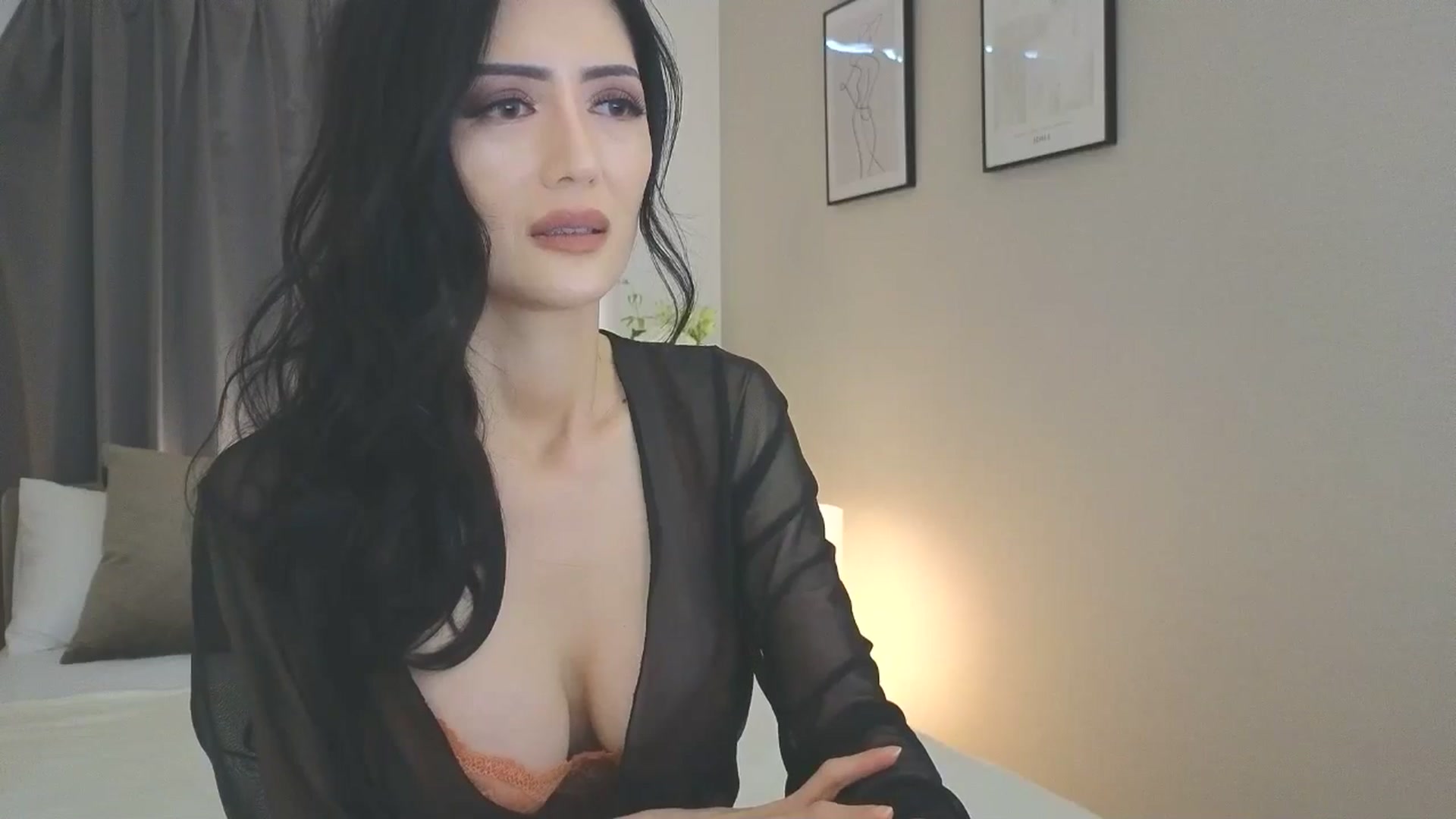 Gallery image thumbnail from Eleah's myfreecams stream on, 04/27/2025, 05:03 image 14 of 20