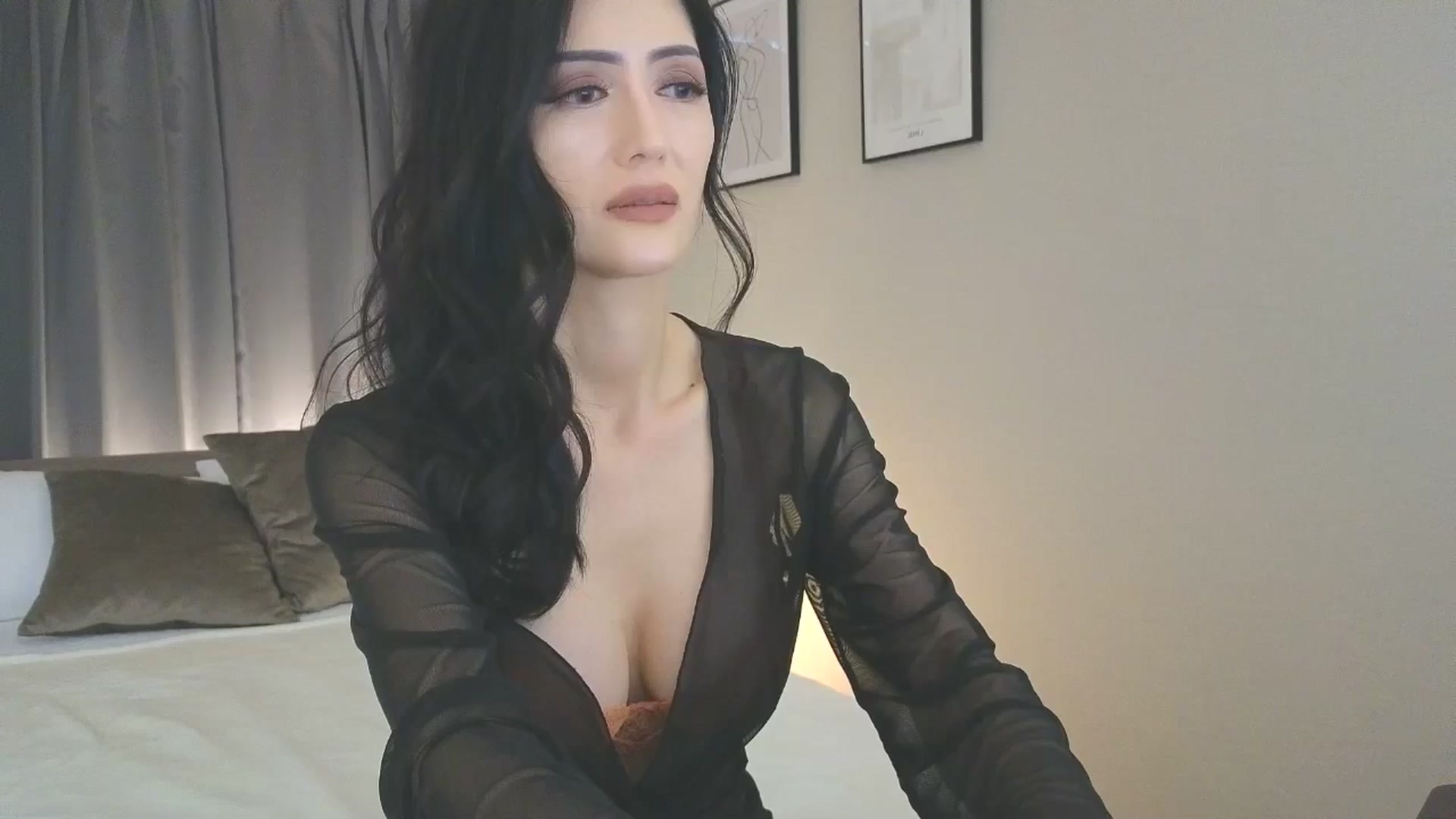 Gallery image thumbnail from Eleah's myfreecams stream on, 04/27/2025, 08:56 image 15 of 20