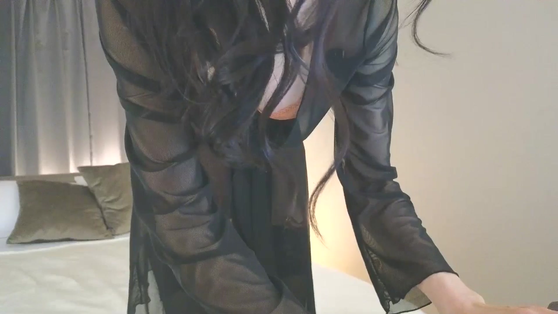 Gallery image thumbnail from Eleah's myfreecams stream on, 04/27/2025, 08:56 image 9 of 20