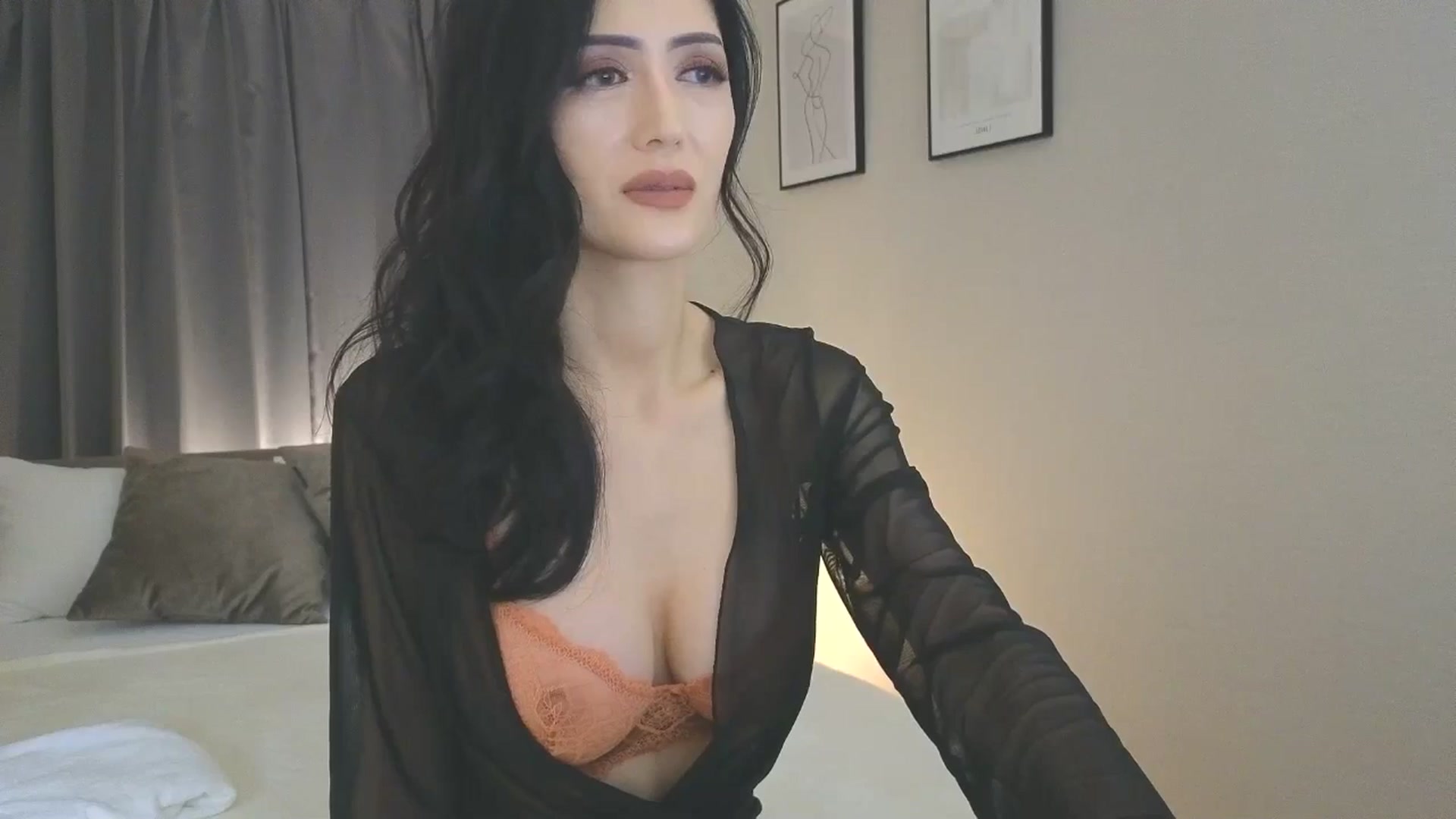 Gallery image thumbnail from Eleah's myfreecams stream on, 04/27/2025, 10:16 image 18 of 20