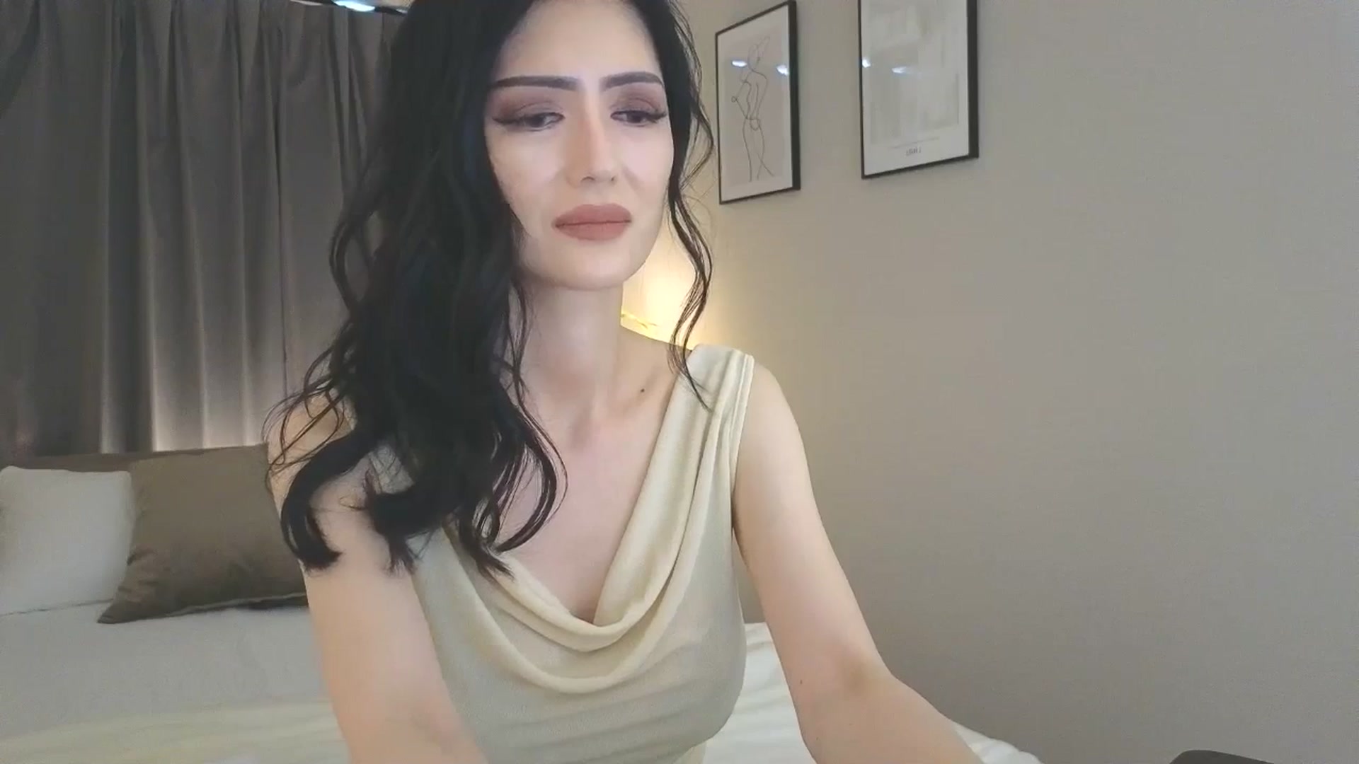 Gallery image thumbnail from Eleah's myfreecams stream on, 05/04/2025, 04:55 image 9 of 20