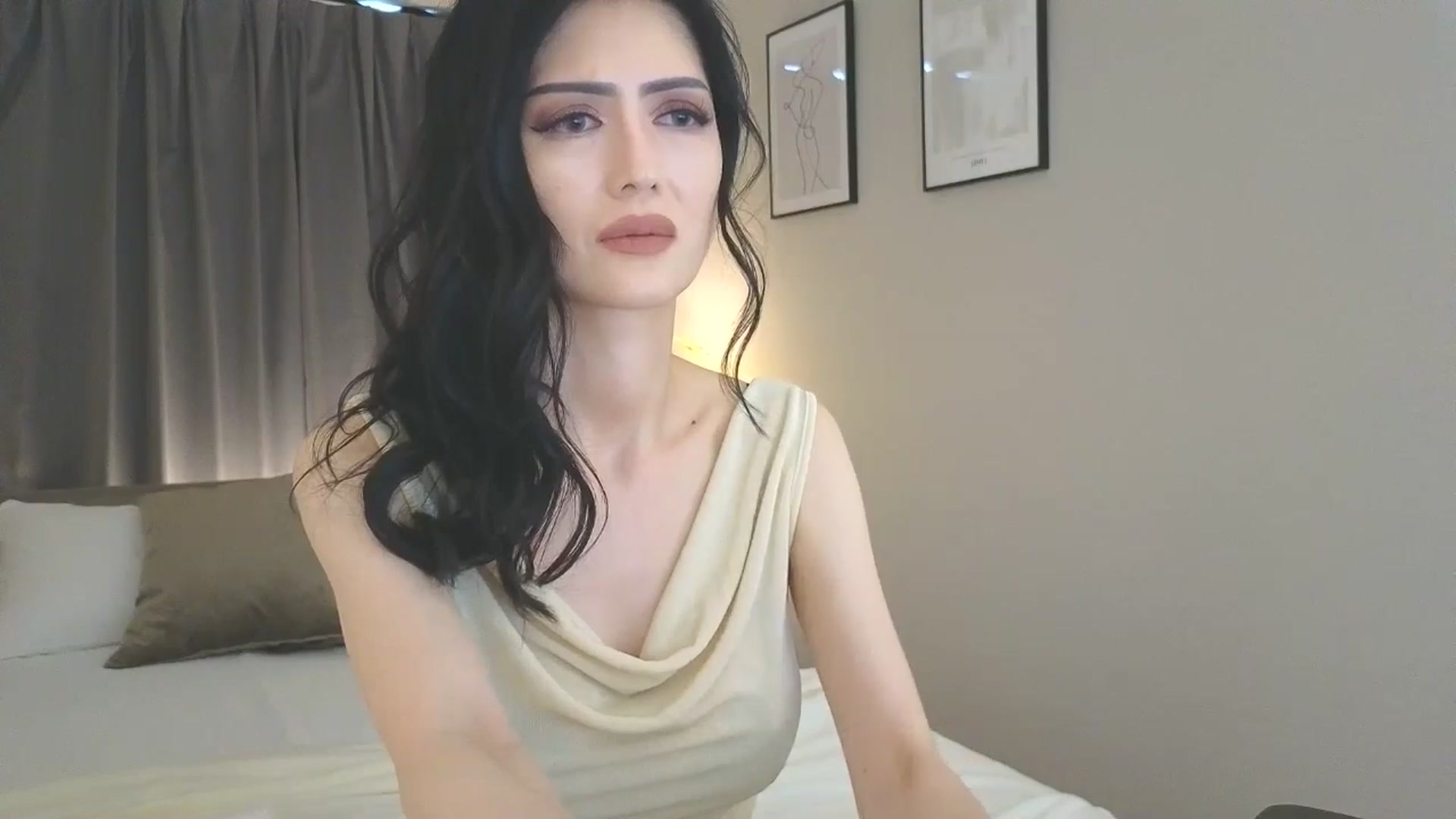 Gallery image thumbnail from Eleah's myfreecams stream on, 05/04/2025, 04:55 image 12 of 20