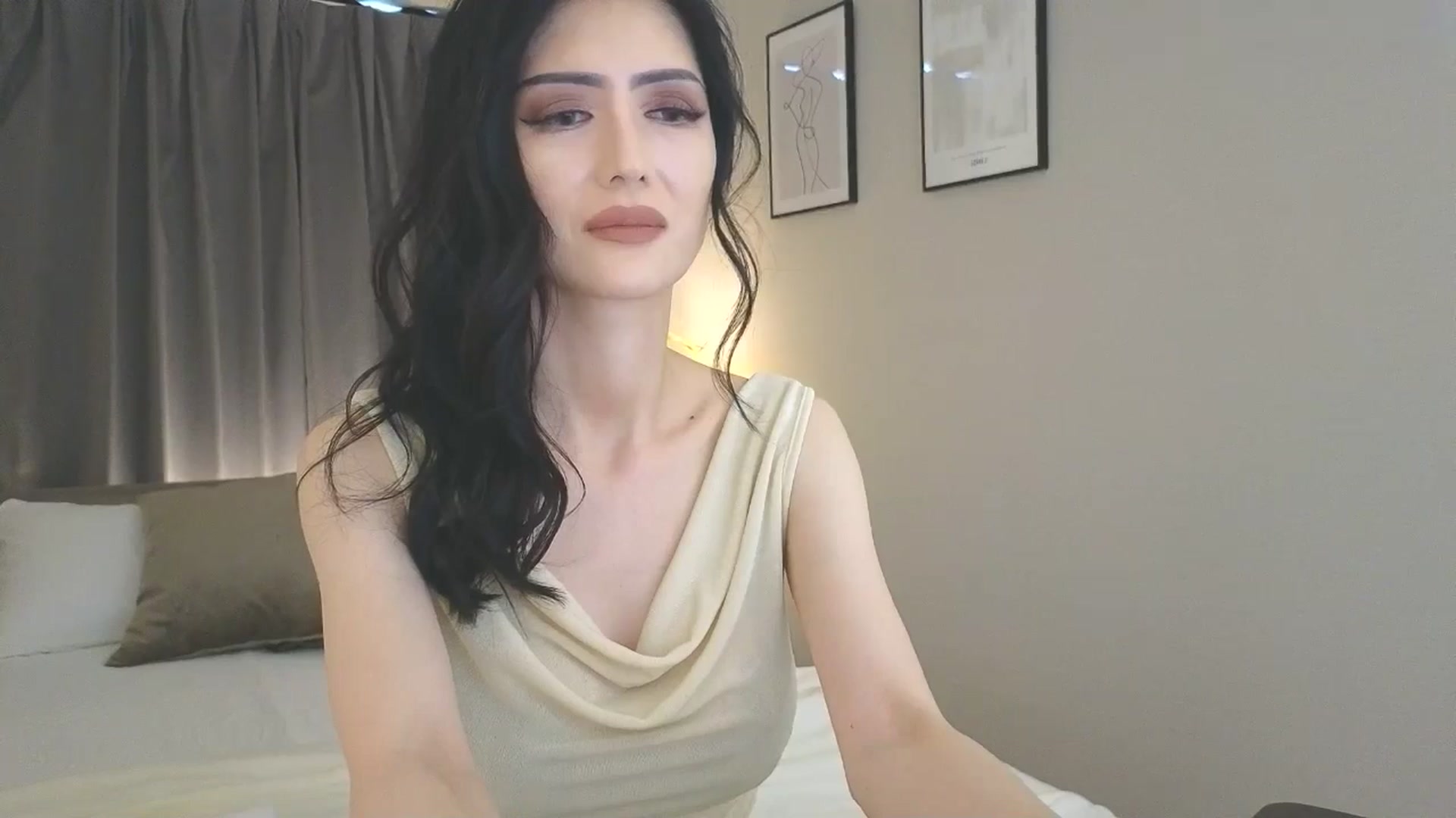 Gallery image thumbnail from Eleah's myfreecams stream on, 05/04/2025, 04:55 image 16 of 20