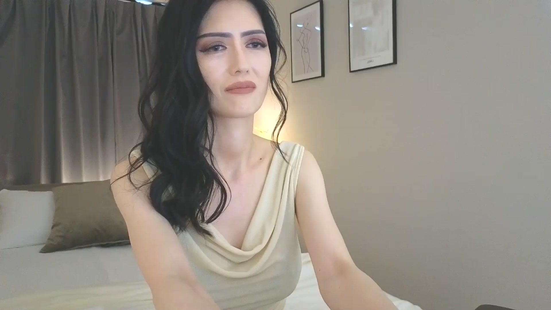 Gallery image thumbnail from Eleah's myfreecams stream on, 05/04/2025, 04:55 image 14 of 20