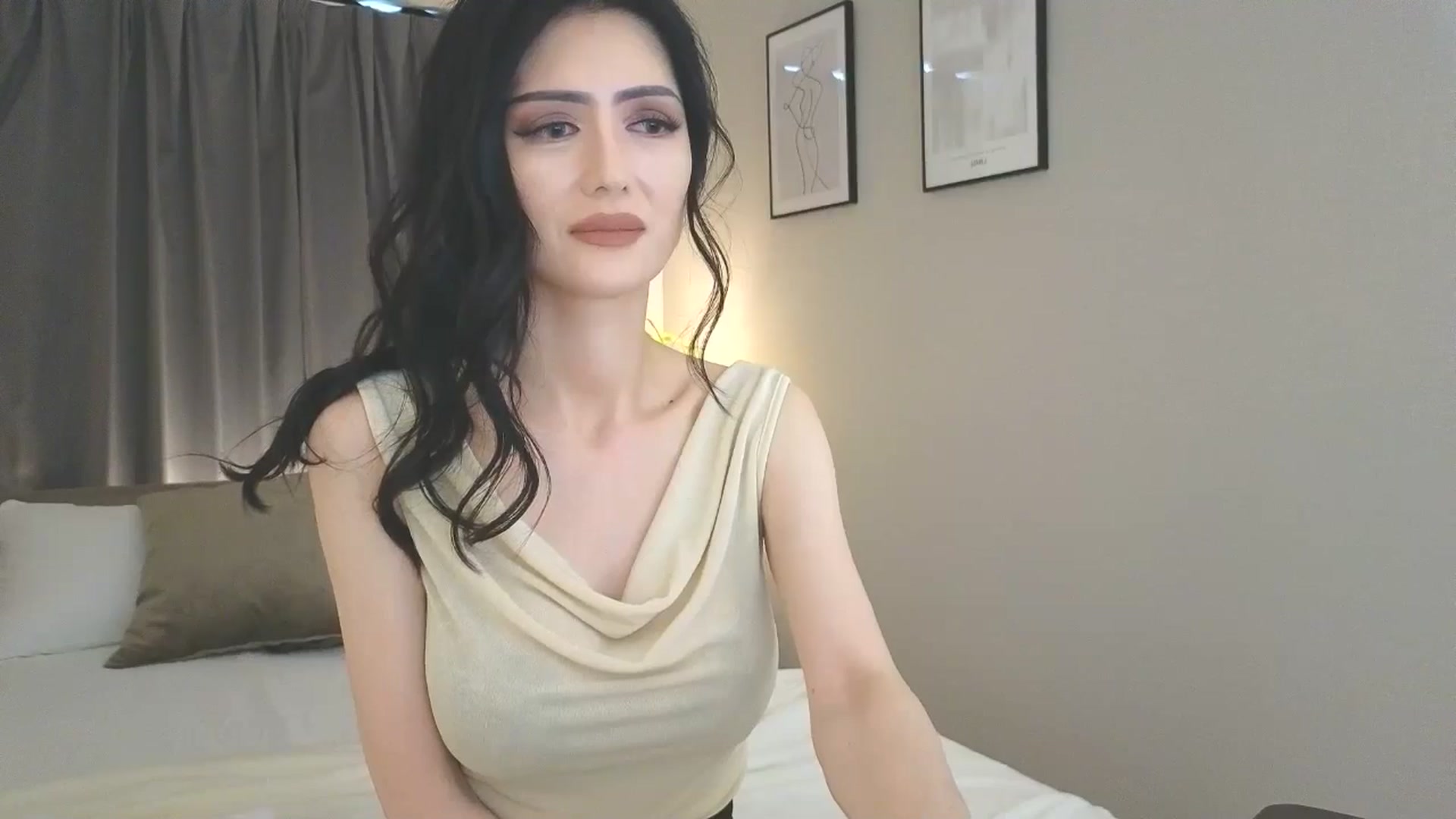 Gallery image thumbnail from Eleah's myfreecams stream on, 05/04/2025, 04:55 image 7 of 20
