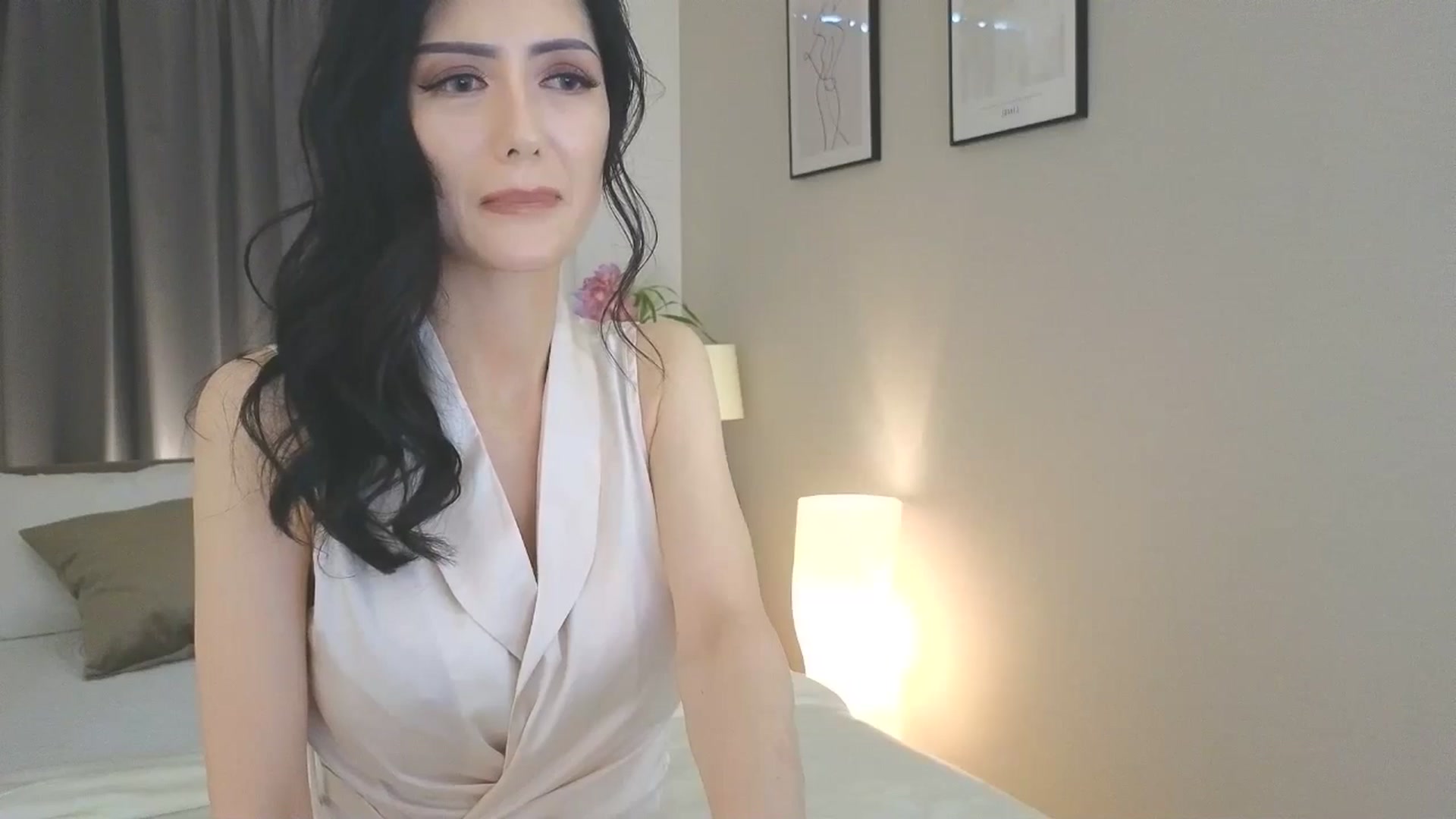 Gallery image thumbnail from Eleah's myfreecams stream on, 05/08/2025, 06:14 image 13 of 20