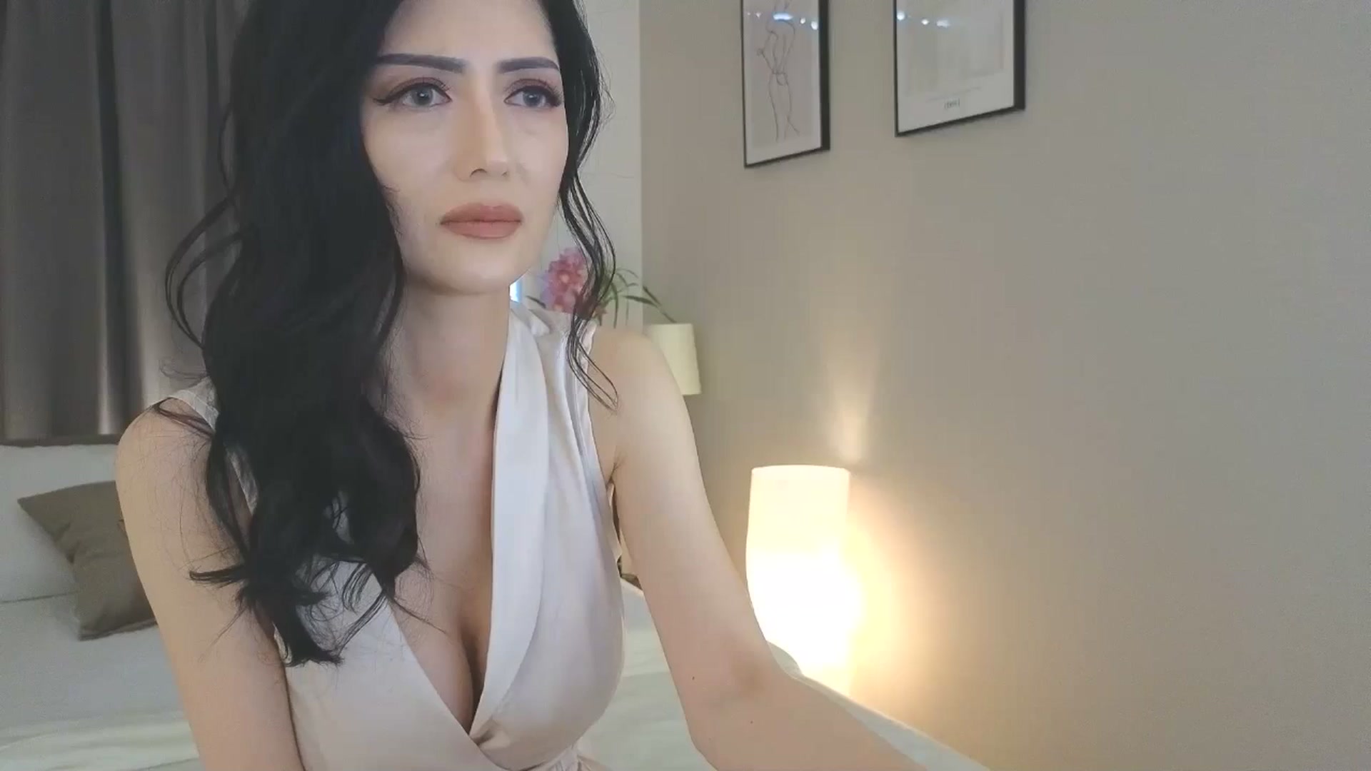 Gallery image thumbnail from Eleah's myfreecams stream on, 05/08/2025, 06:14 image 1 of 20