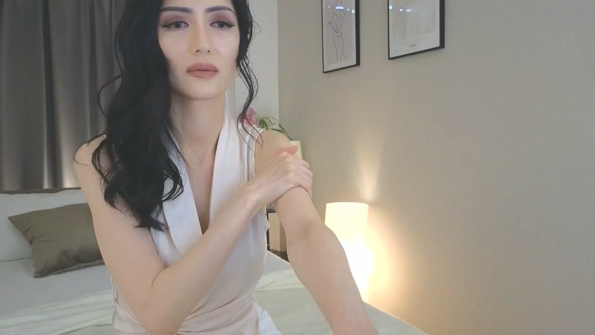 Gallery image thumbnail from Eleah's myfreecams stream on, 05/08/2025, 06:14 image 18 of 20