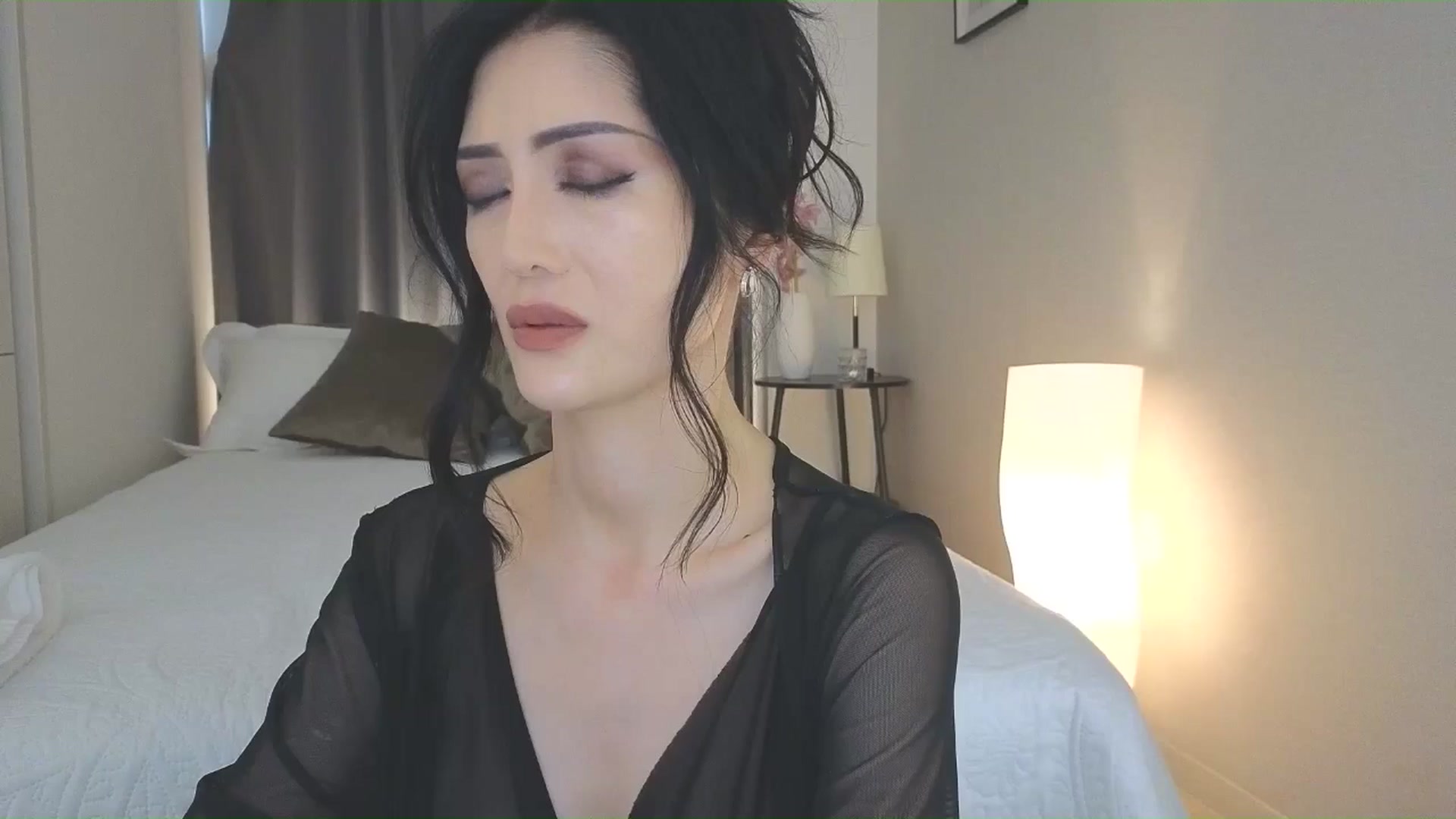 Gallery image thumbnail from Eleah's myfreecams stream on, 05/16/2025, 07:57 image 18 of 20