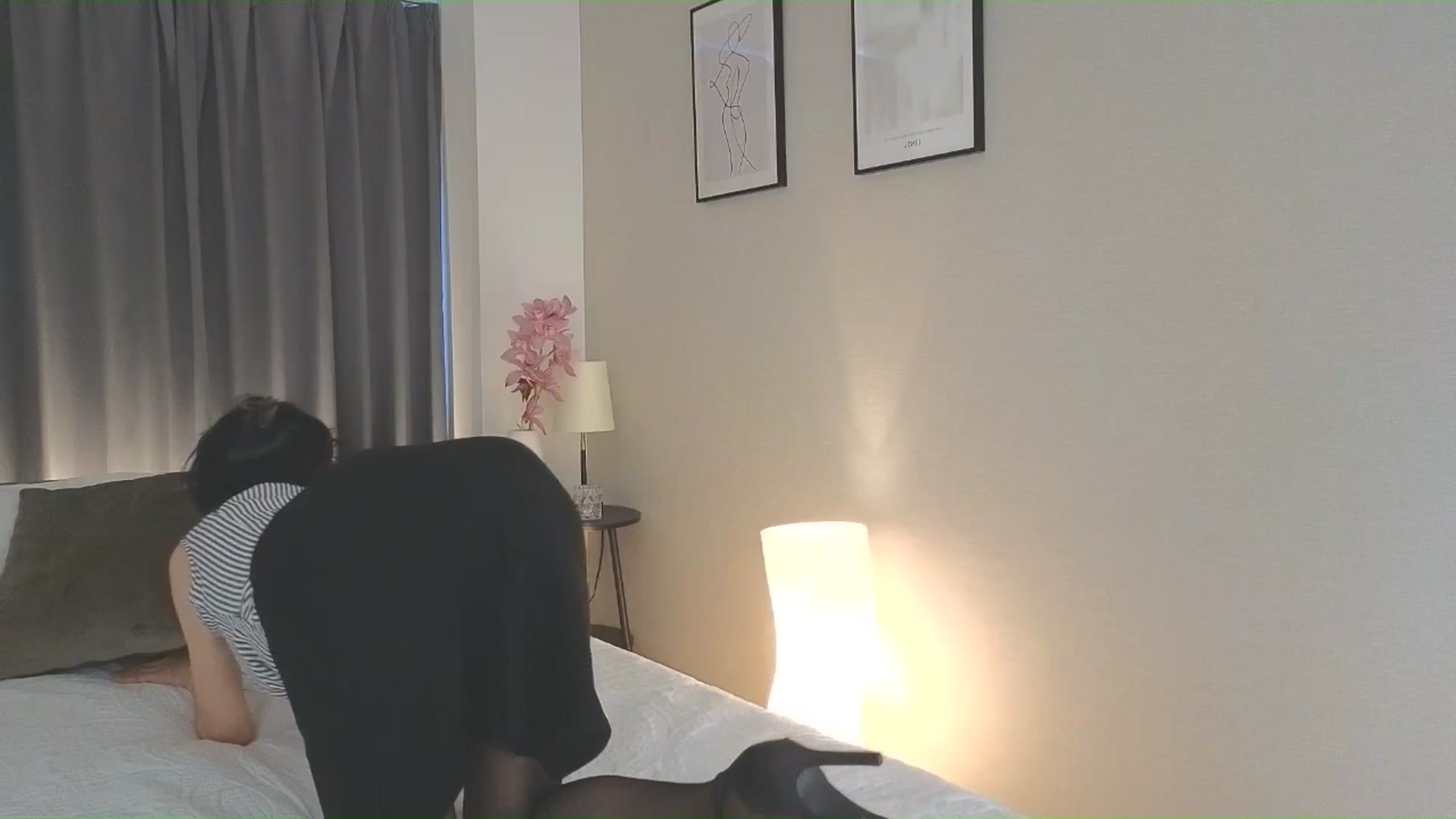 Gallery image thumbnail from Eleah's myfreecams stream on, 05/18/2025, 09:55 image 13 of 20